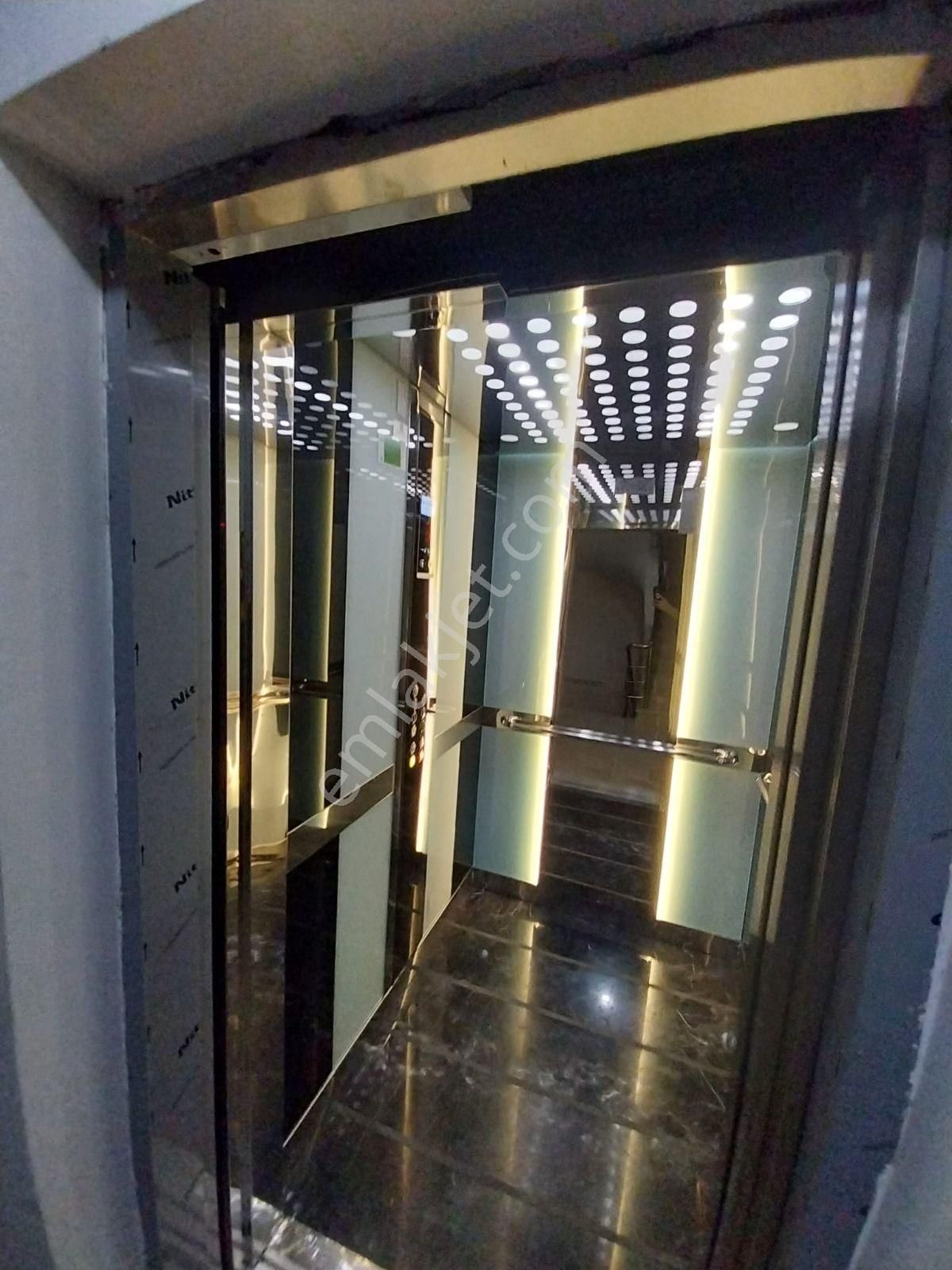 Emlak Dünyasından Pendik Kaynarca 3+1 Satılık Sıfır Daire - Görsel 18