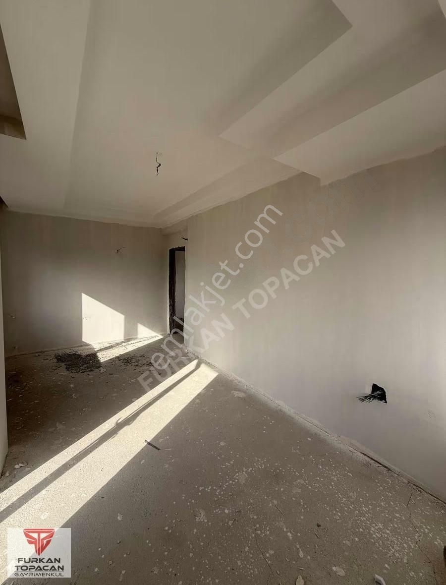 Furkan Topacan Gayrimenkul'den Satılık 1+1 Daire - Görsel 3