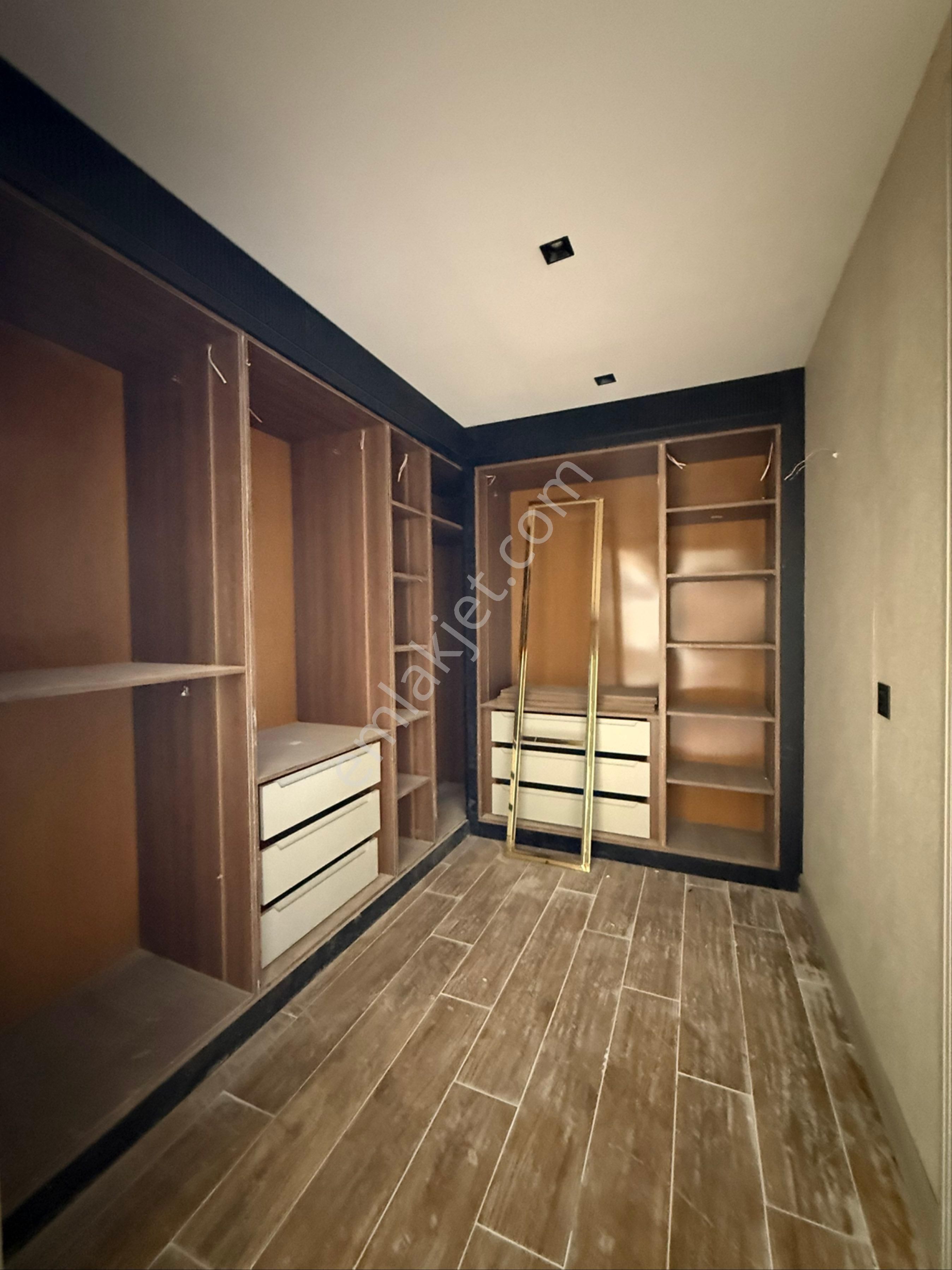 Karaköprü Saat Kulesi Yanı Köşe Başı 50 Metre Yola Sıfır - Görsel 17