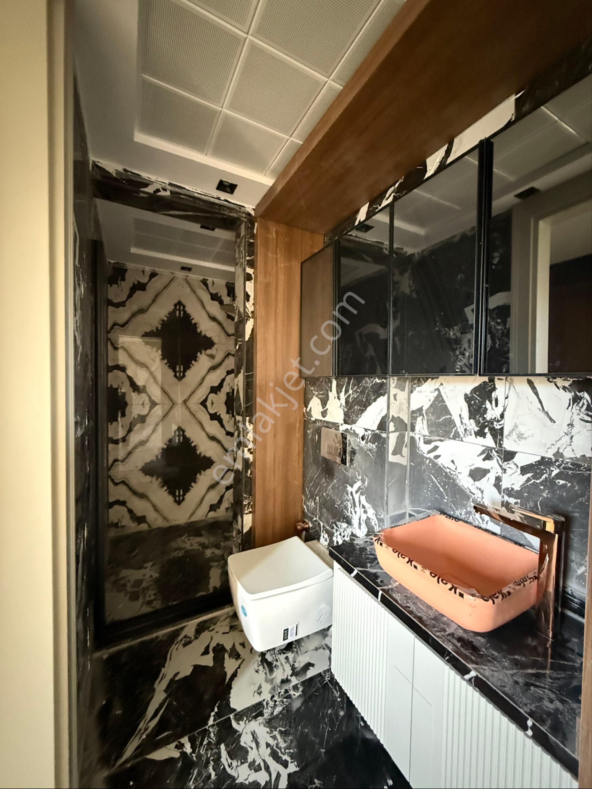 Karaköprü Saat Kulesi Yanı Köşe Başı 50 Metre Yola Sıfır - Görsel 18