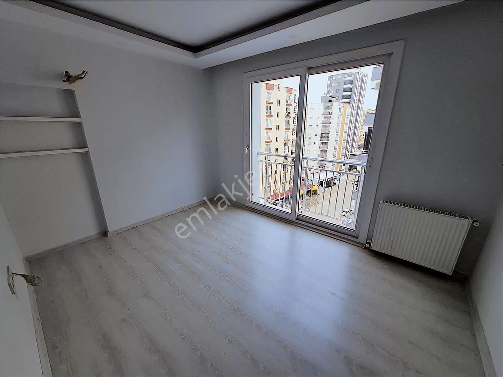 Atc Den Cadde Üstü Belediye Yakınında Kombili Kiralık Ferah Dair - Görsel 13