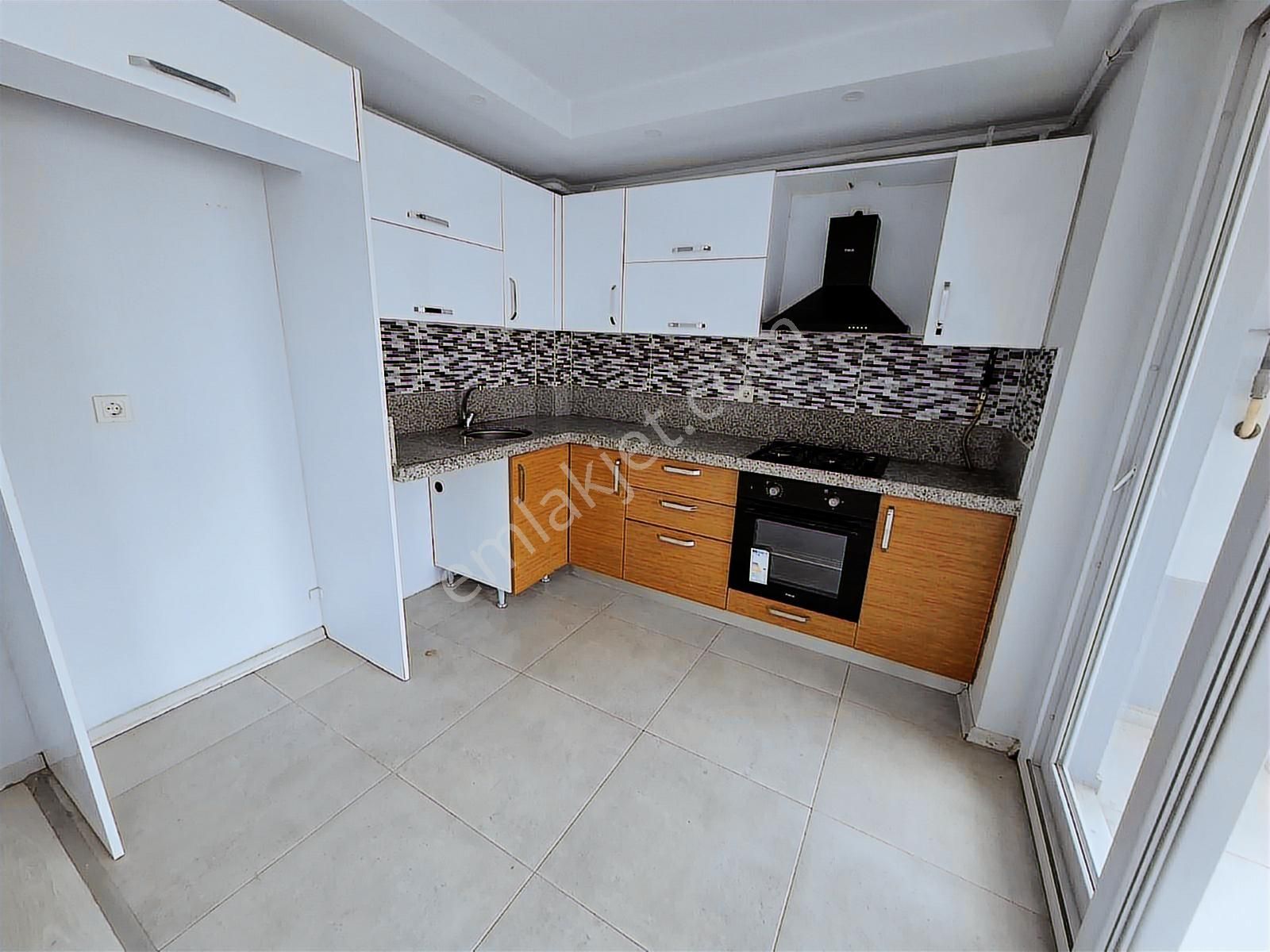 Atc Den Cadde Üstü Belediye Yakınında Kombili Kiralık Ferah Dair - Görsel 11