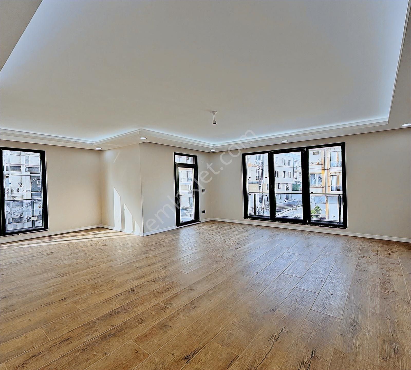 West Marina'ya Yakın Arakat 3+1 Ebeveyn Banyo Çift Balkon Daire - Görsel 14