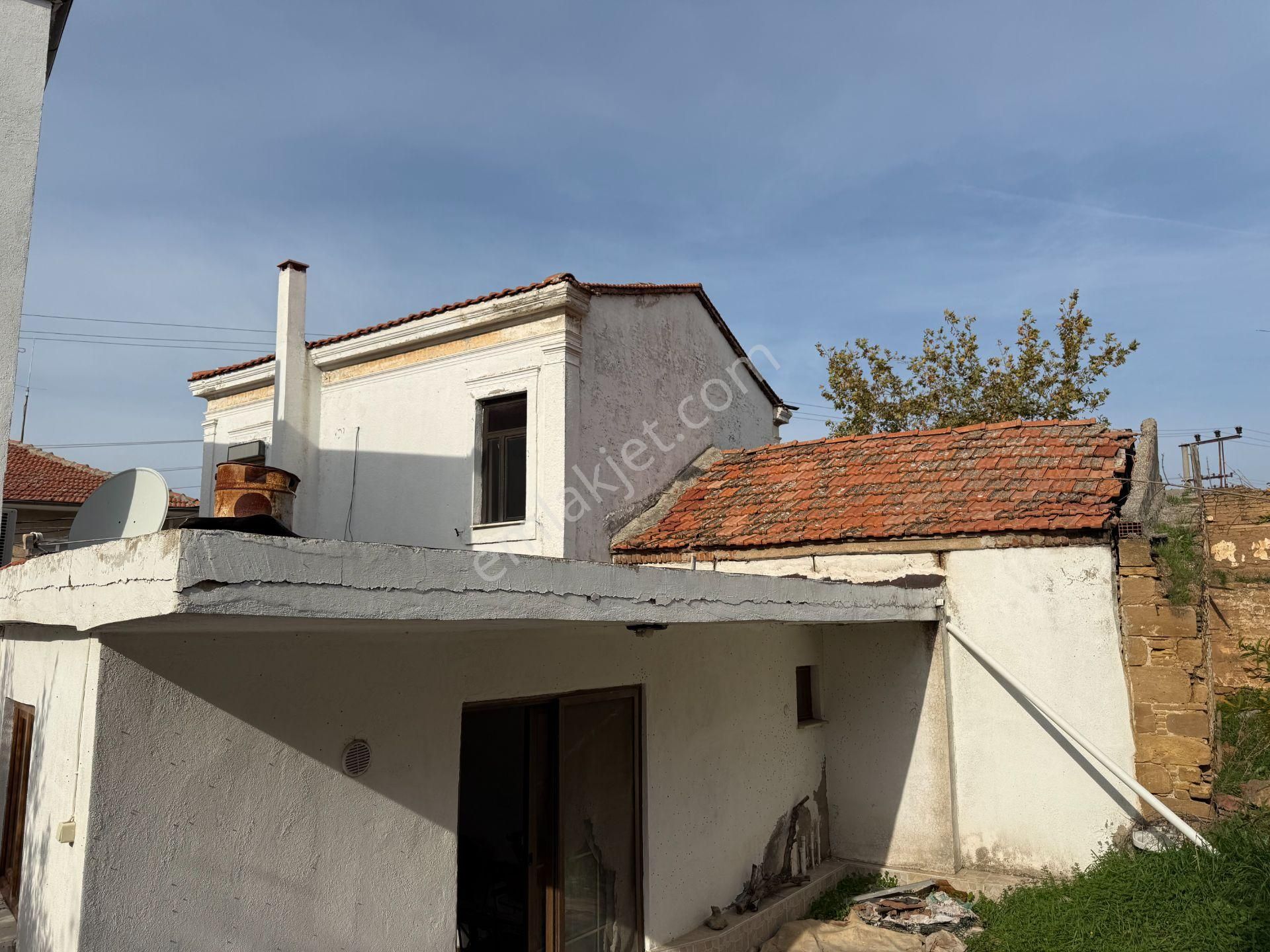 Karaağaç'ın Merkezi Tarihin Göbeğinde Satılık Müstakil Rum Evi - Görsel 25