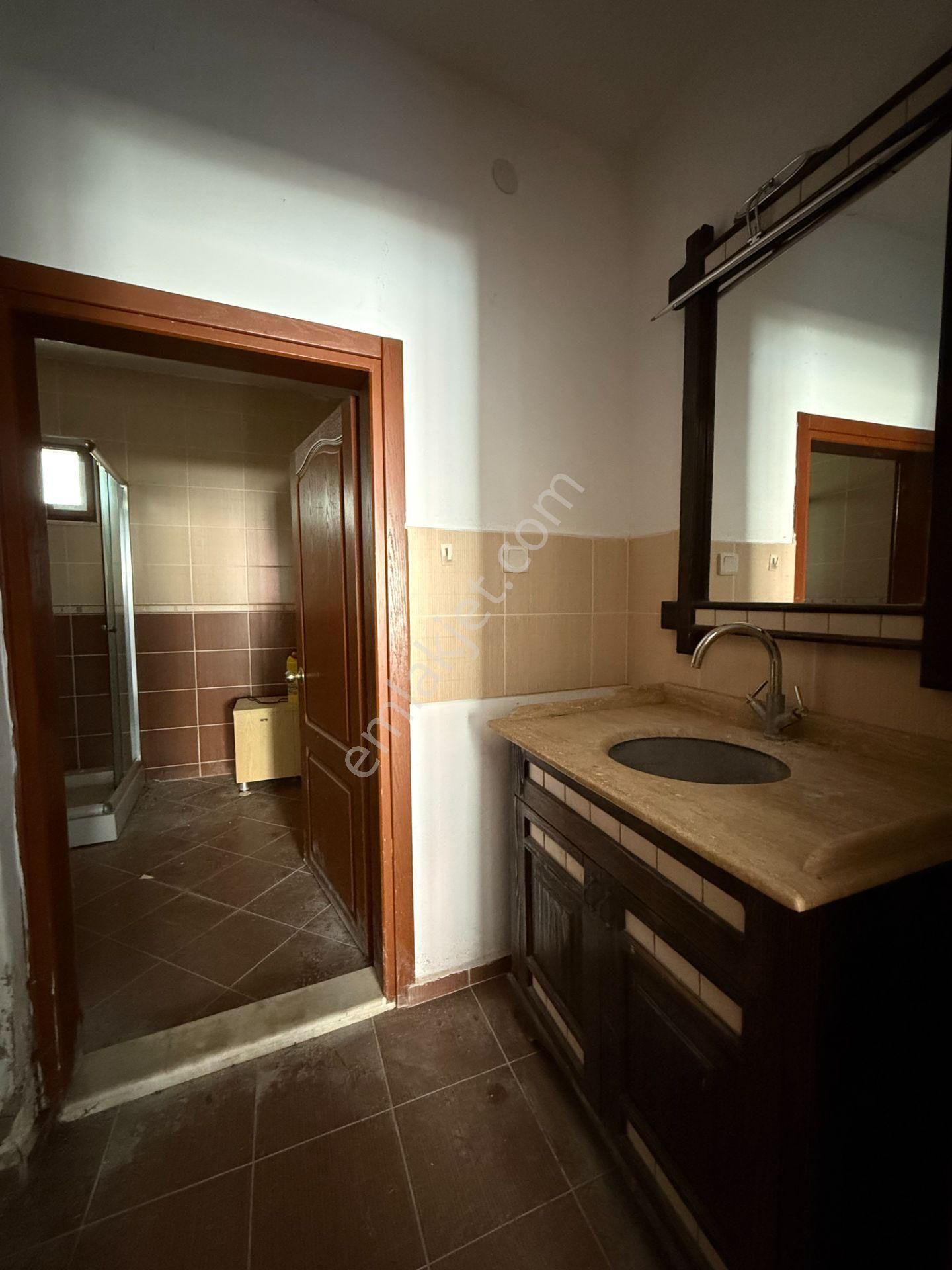 Karaağaç'ın Merkezi Tarihin Göbeğinde Satılık Müstakil Rum Evi - Görsel 34