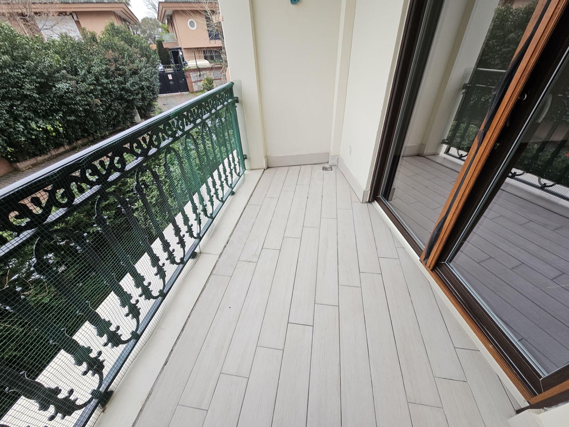 Küçükyalı Sahil Konakları'nda 200m2 Boş Kiralık 4+1 Bahçe Dubleksi - Görsel 9