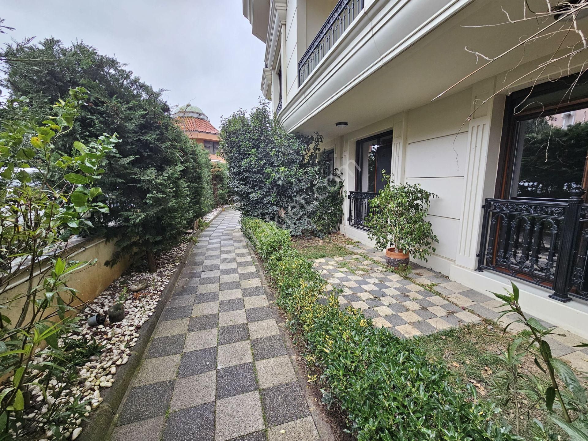 Küçükyalı Sahil Konakları'nda 200m2 Boş Kiralık 4+1 Bahçe Dubleksi - Görsel 4