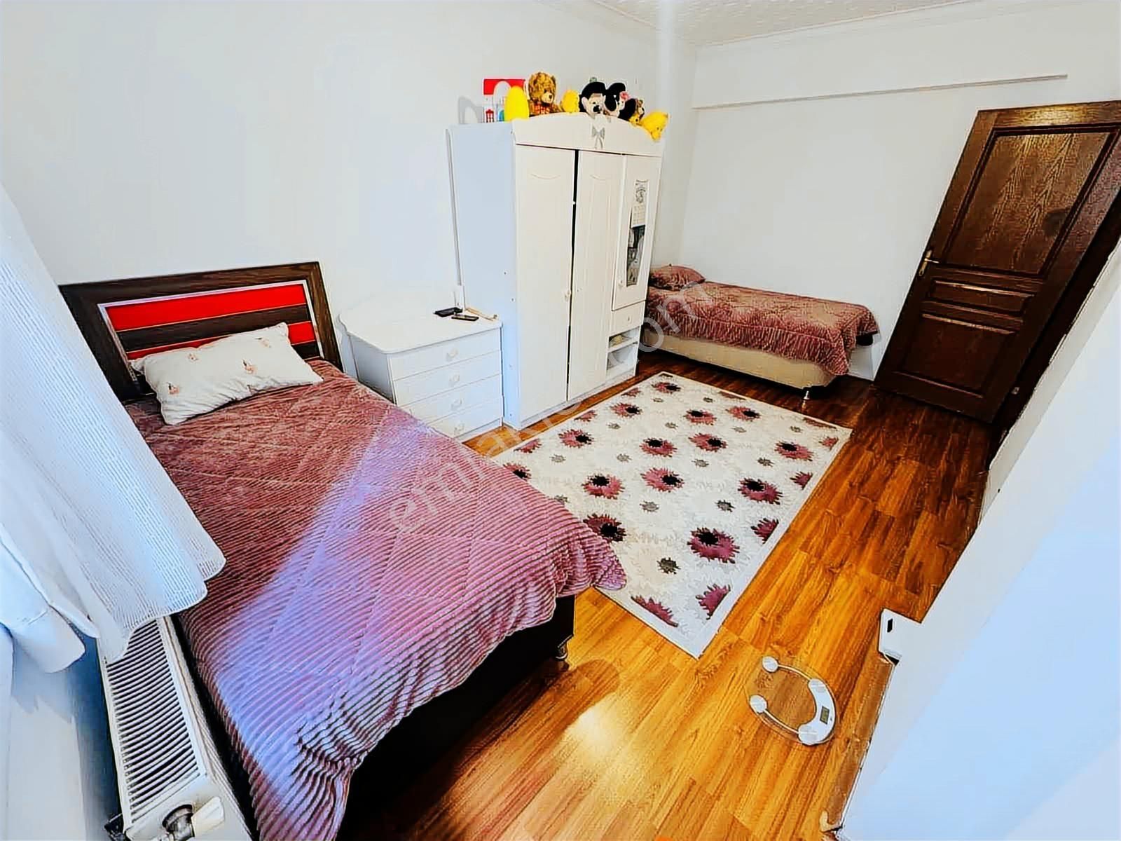 Şentürk Gayrimenkul'den //////cadde Üstü Fırsat Daire///// - Görsel 30