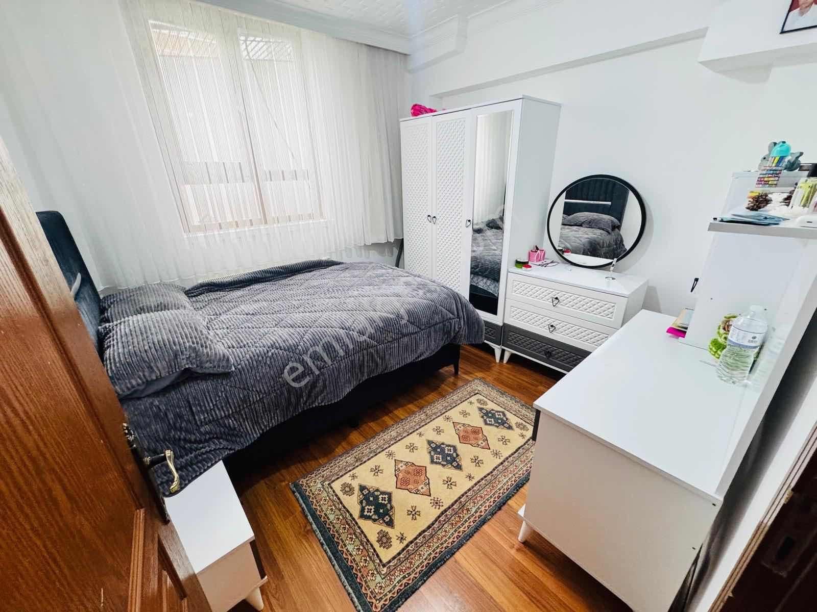 Şentürk Gayrimenkul'den //////cadde Üstü Fırsat Daire///// - Görsel 24