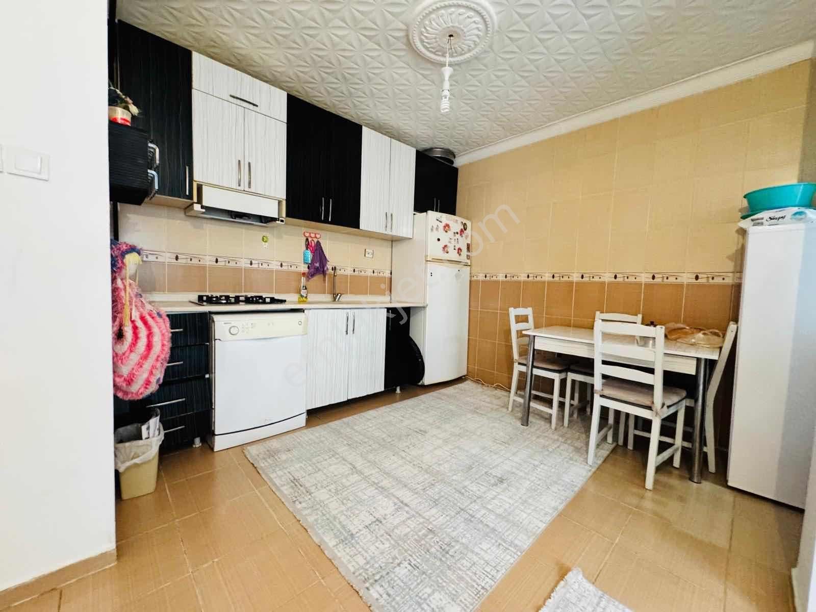 Şentürk Gayrimenkul'den //////cadde Üstü Fırsat Daire///// - Görsel 13