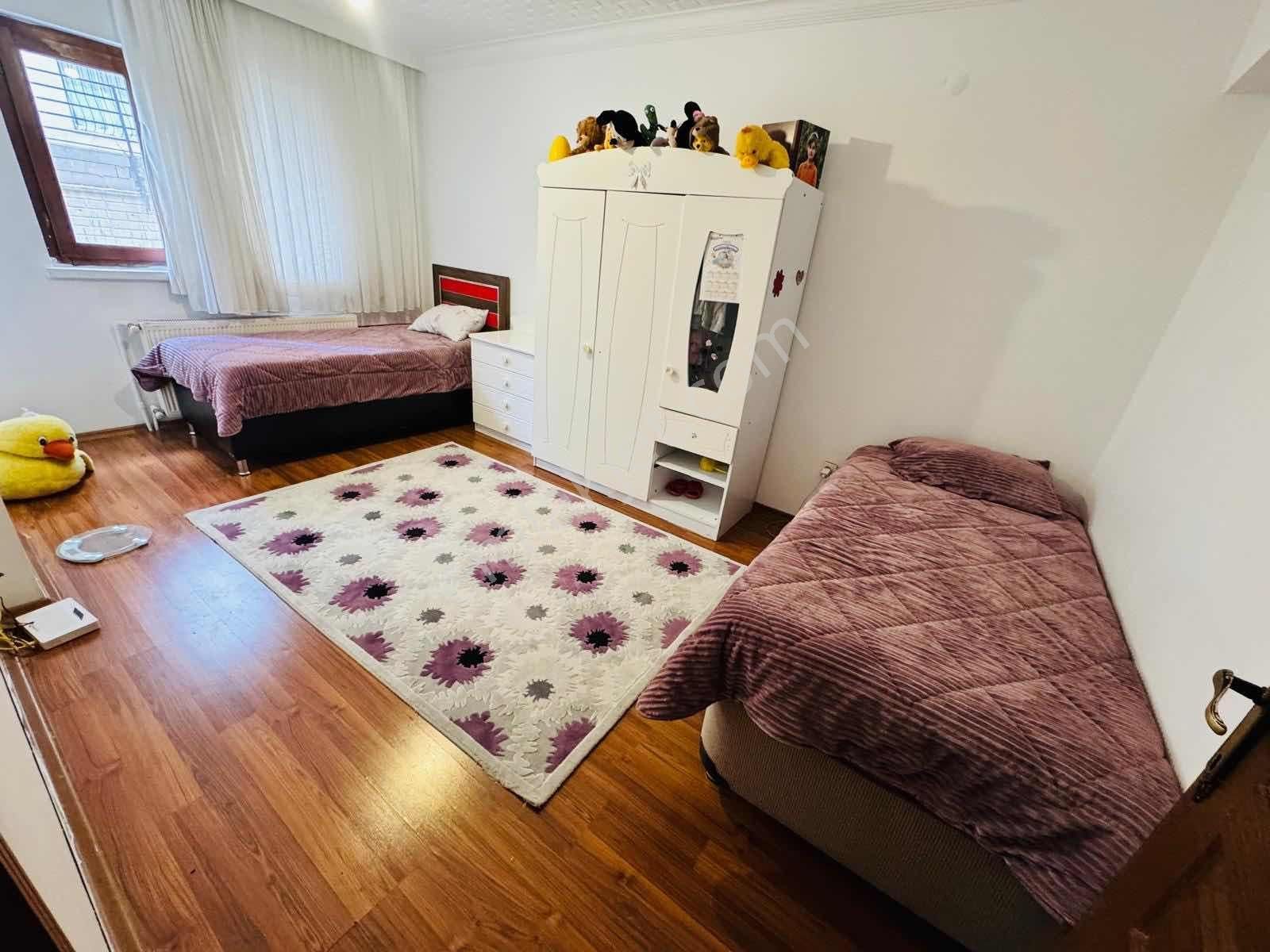 Şentürk Gayrimenkul'den //////cadde Üstü Fırsat Daire///// - Görsel 23