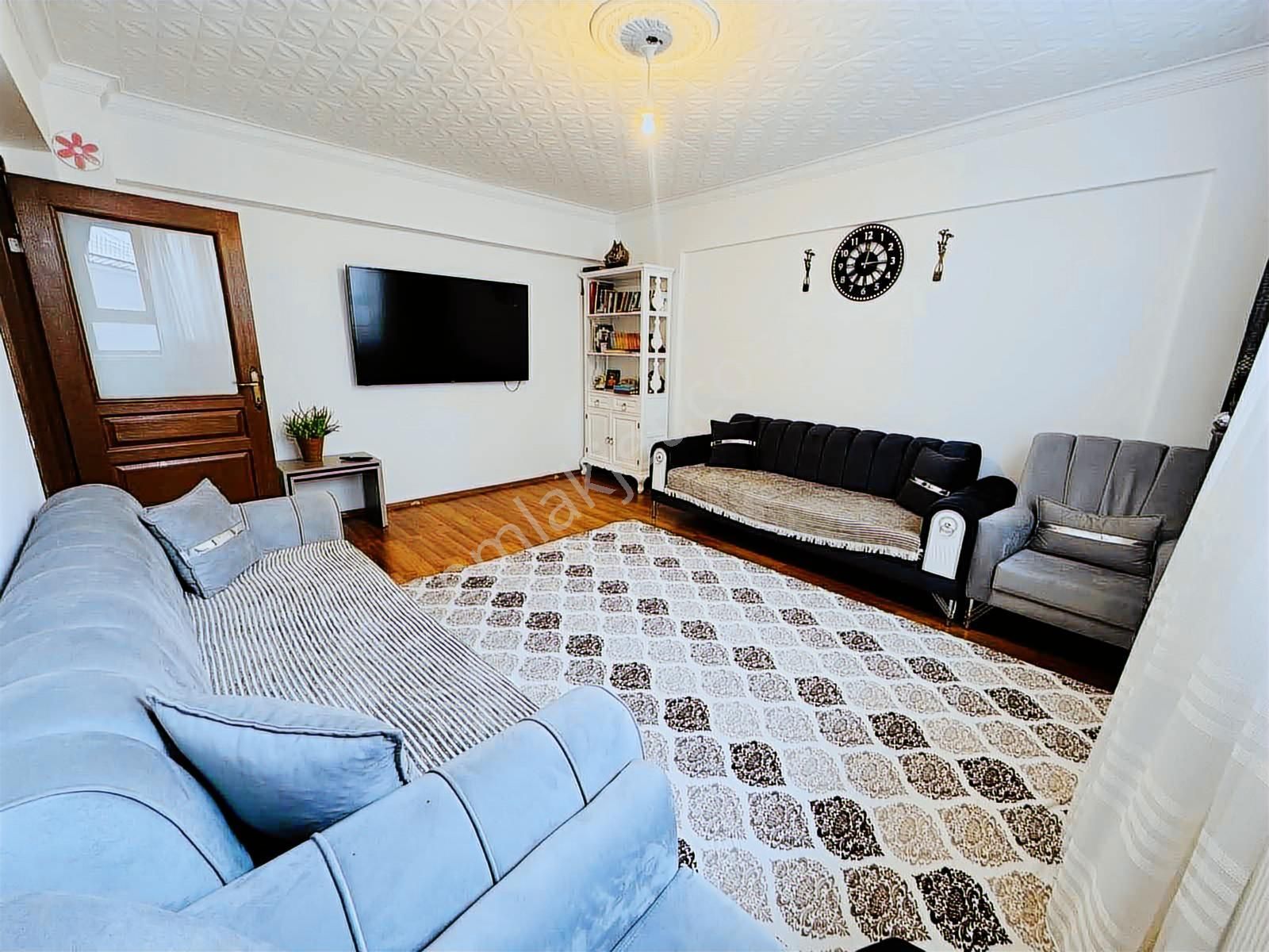 Şentürk Gayrimenkul'den //////cadde Üstü Fırsat Daire///// - Görsel 10