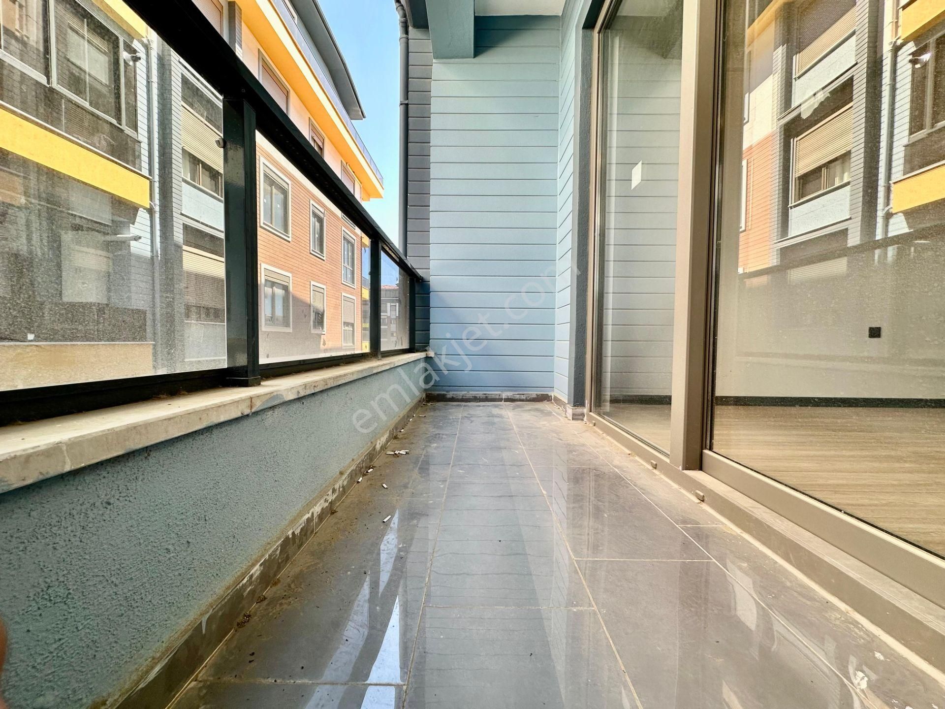 ꧁ay Emlaktan꧂akçay'da Doğalgazlı Arakat***yüksek Kredili***satılık 1+1 Lüks Daire - Görsel 8