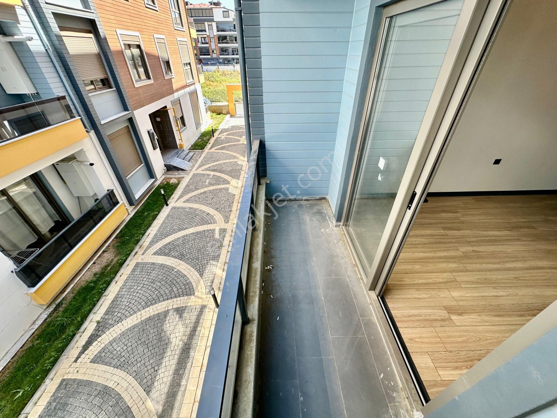 ꧁ay Emlaktan꧂akçay'da Doğalgazlı Arakat***yüksek Kredili***satılık 1+1 Lüks Daire - Görsel 7