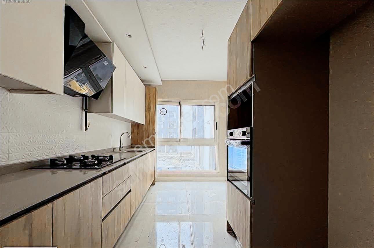 Bakyapı Prestij Koruda Köşe Büyük 3+1 - Görsel 12