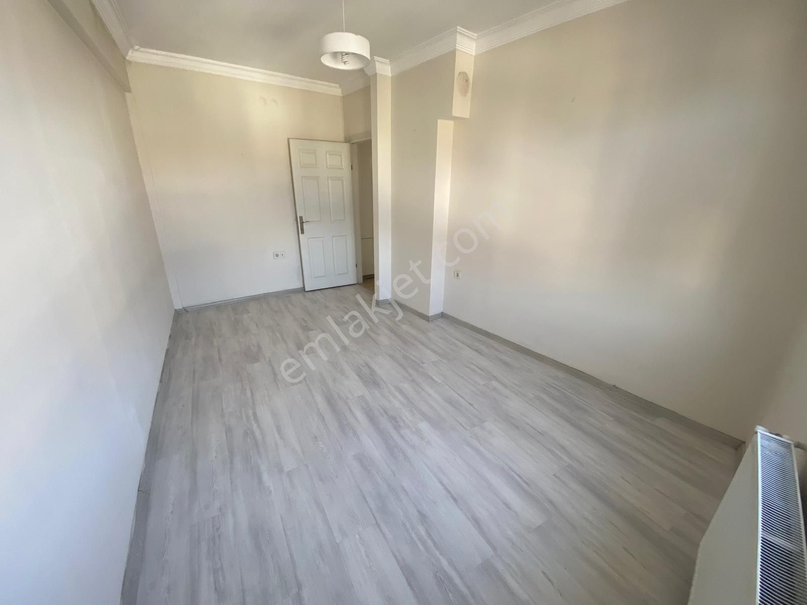 Arga'dan Buca Çevikbir Meydan Yakını D. Gazlı 2+1 Kiralık Daire. - Görsel 12