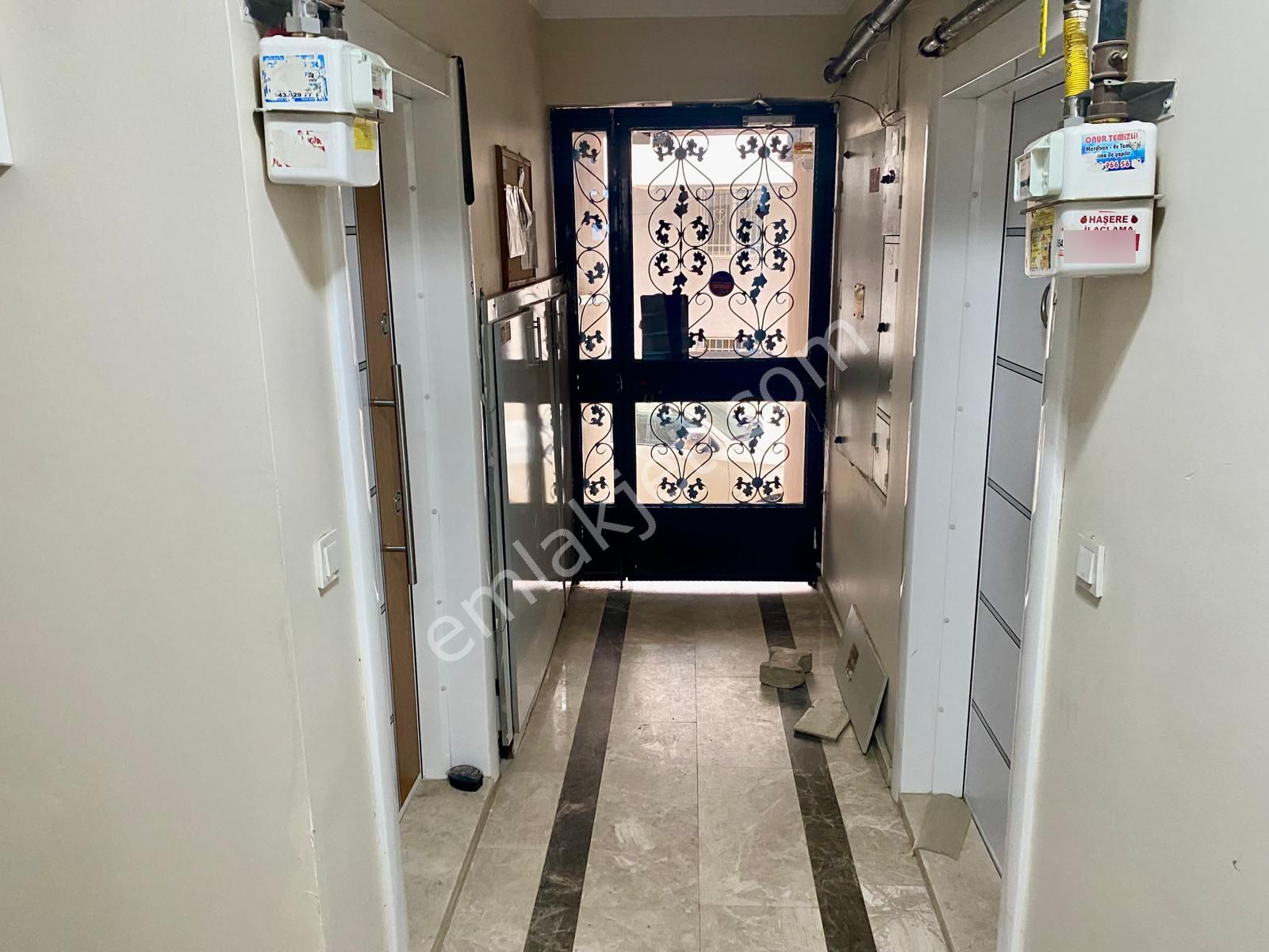 Arga'dan Buca Çevikbir Meydan Yakını D. Gazlı 2+1 Kiralık Daire. - Görsel 3