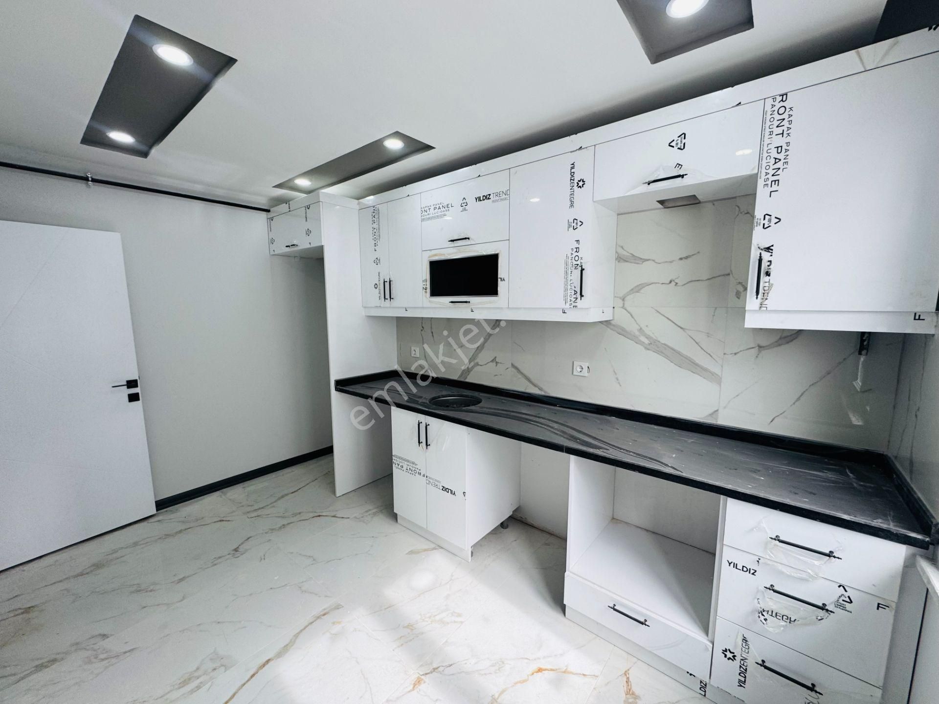 Güven'den Kapaklı'da Hastaneye,okullara Yakın Yerden Isıtmalı Ev - Görsel 14