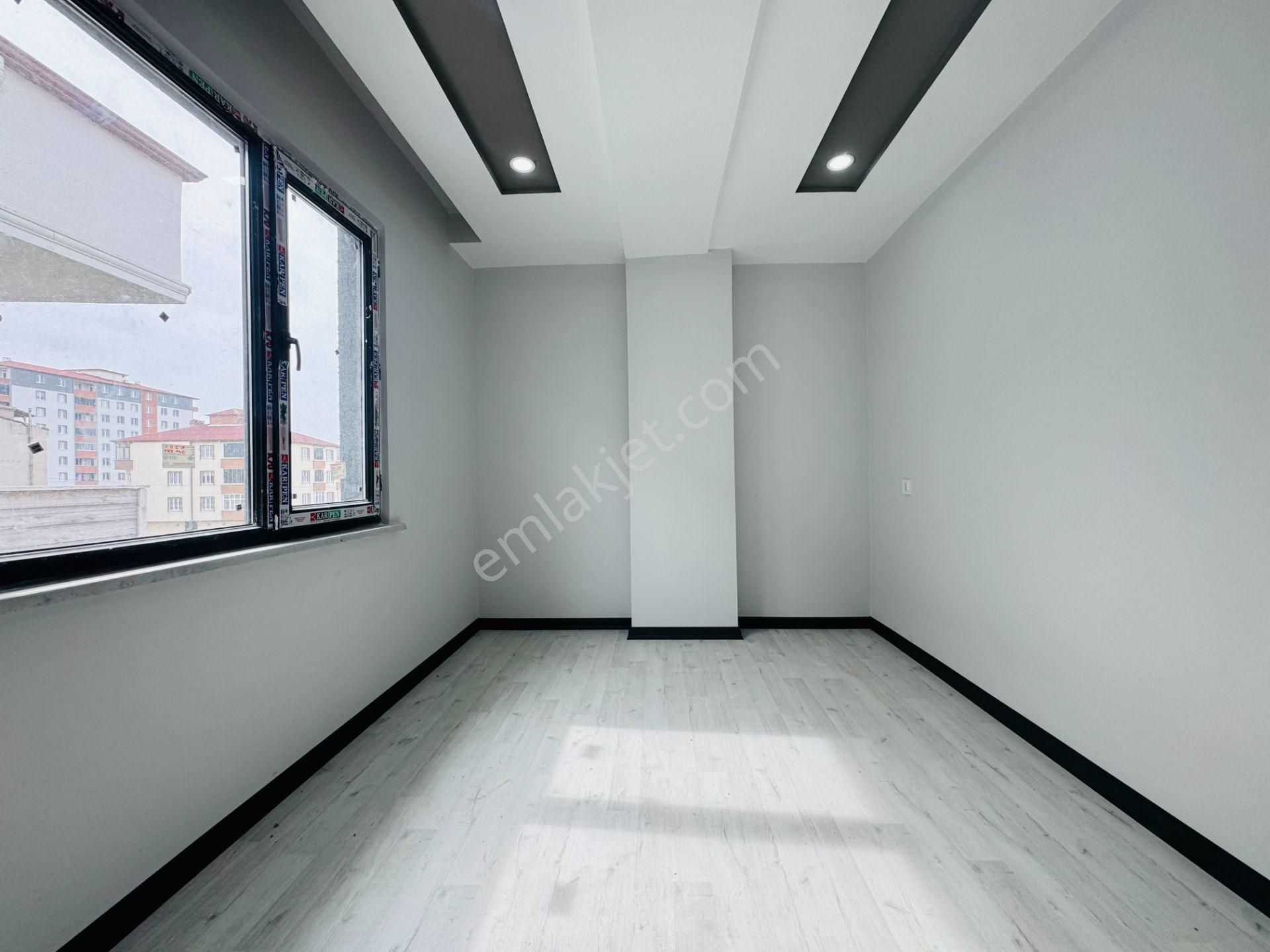 Güven'den Kapaklı'da Hastaneye,okullara Yakın Yerden Isıtmalı Ev - Görsel 22