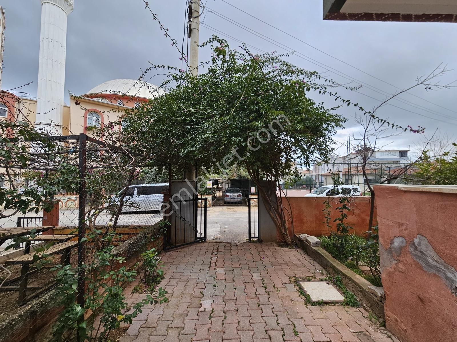 Ayanoğlun'da Satılık 2+1 95m2 Ayrı Mutfaklı Çift Balkonlu Daire - Görsel 4