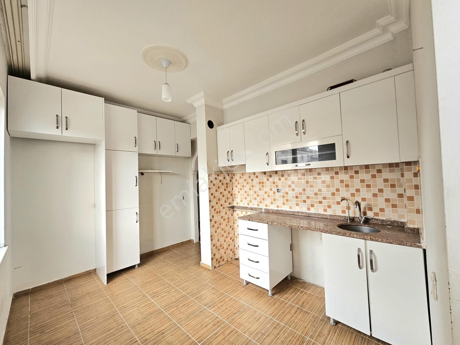 Ayanoğlun'da Satılık 2+1 95m2 Ayrı Mutfaklı Çift Balkonlu Daire - Görsel 22