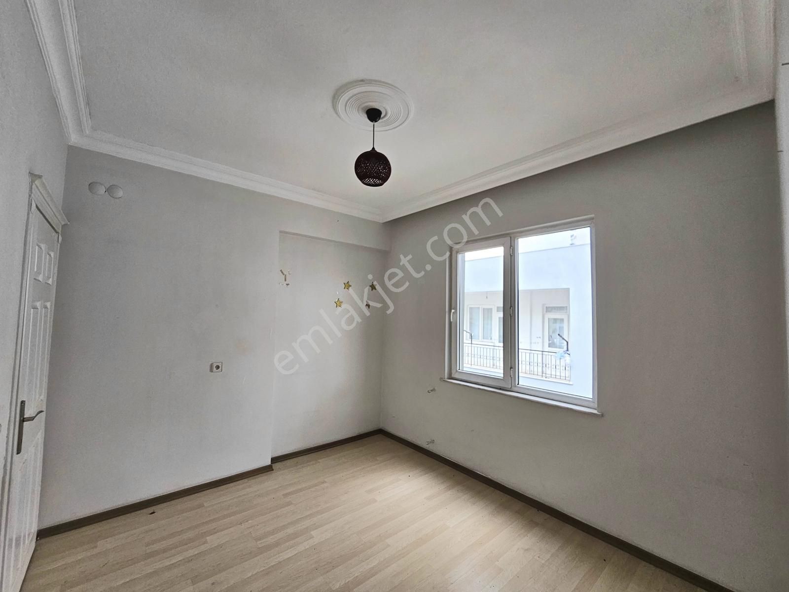 Ayanoğlun'da Satılık 2+1 95m2 Ayrı Mutfaklı Çift Balkonlu Daire - Görsel 9