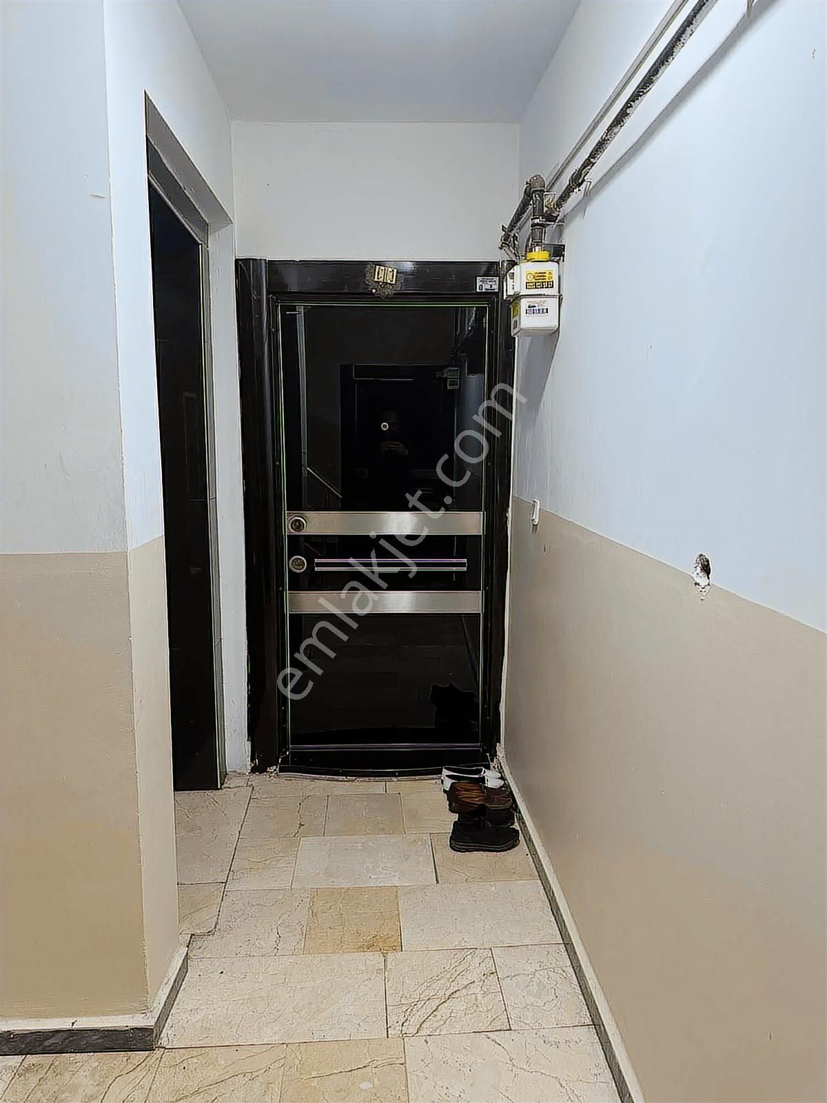 Binevlerde Satılık 2+1 Bahçe Kat 100mt Satılık Daire - Görsel 3