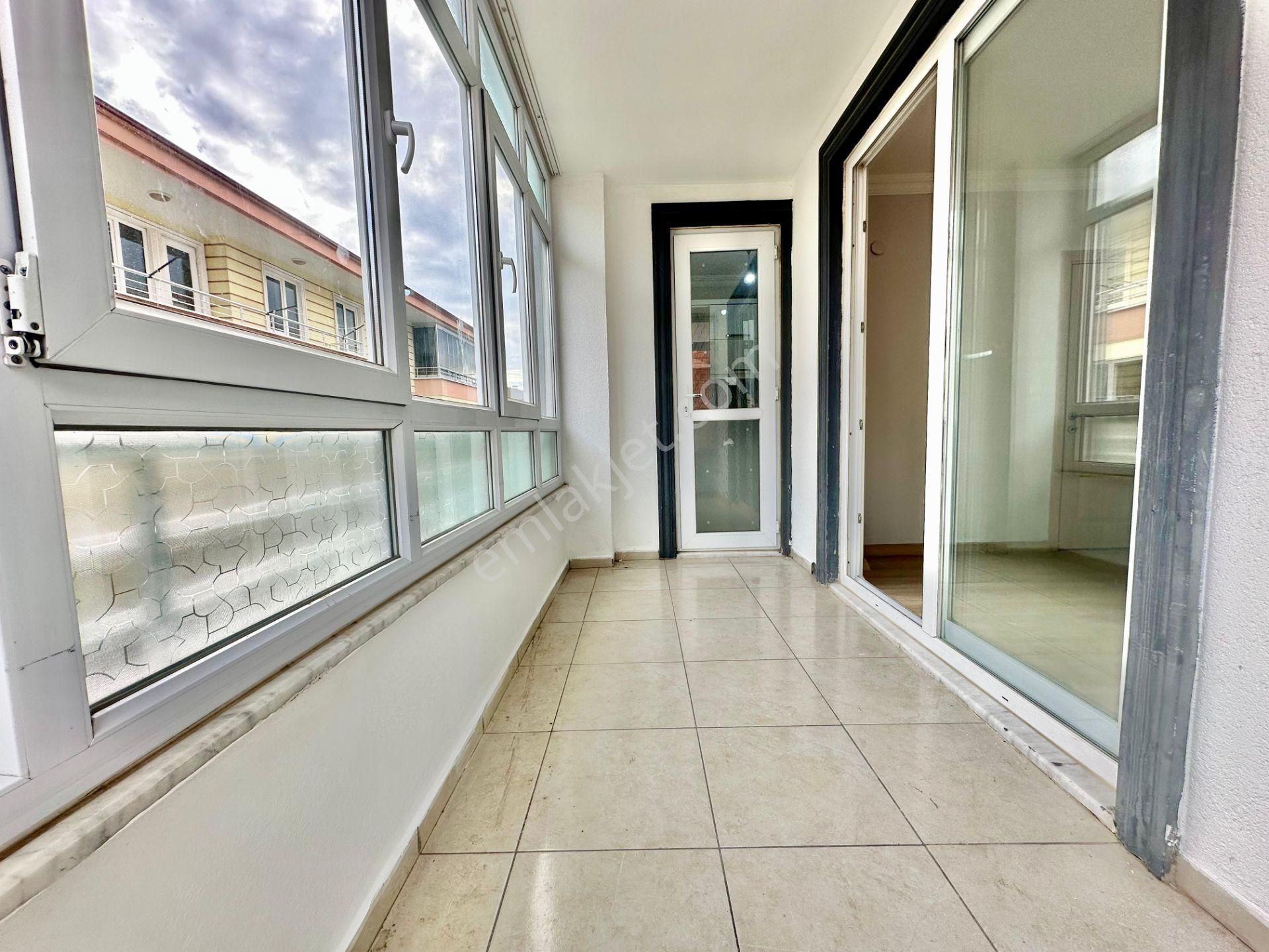 ꧁ay Emlak'tan꧂akçay'da Arakat Ayrı Mutfaklı Geniş Kapalı Balkonlu Arakat Satılık 2+1 Geniş Daire - Görsel 10