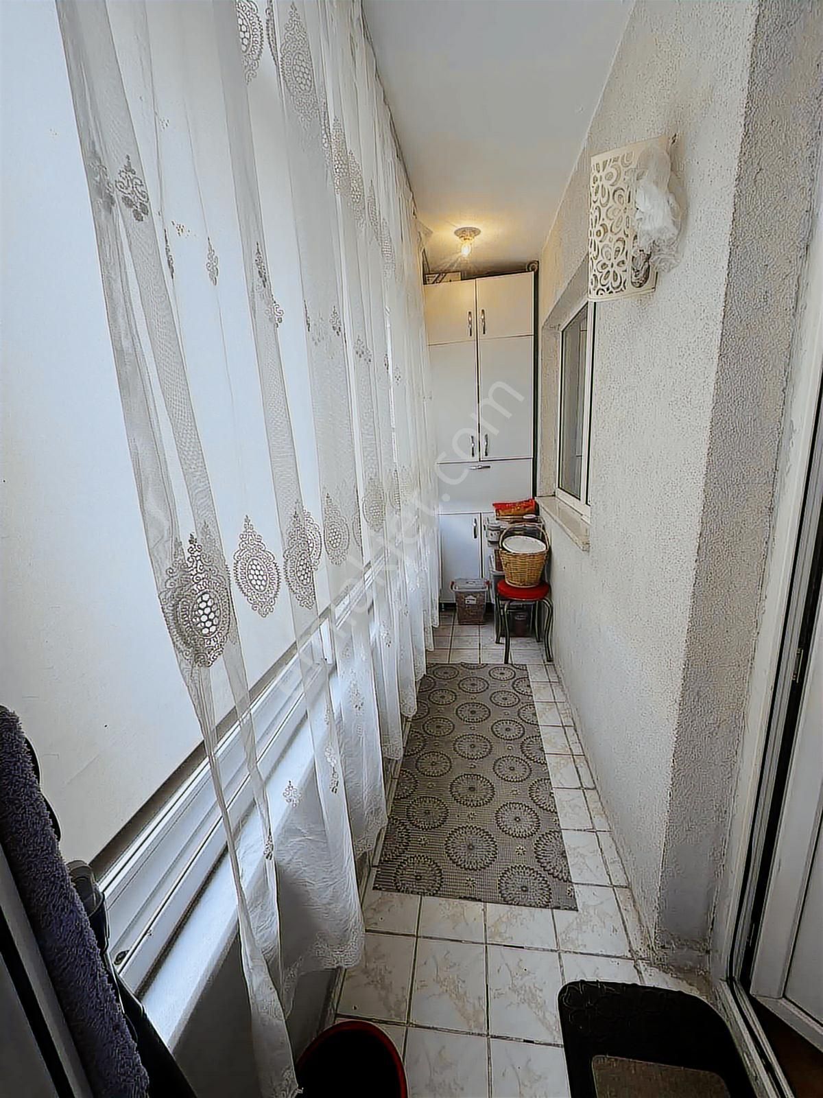 Akşemşettin Mah 3+1 Satılık Balkonlu 135 Mt Katmülkiyetli 2.kat - Görsel 3