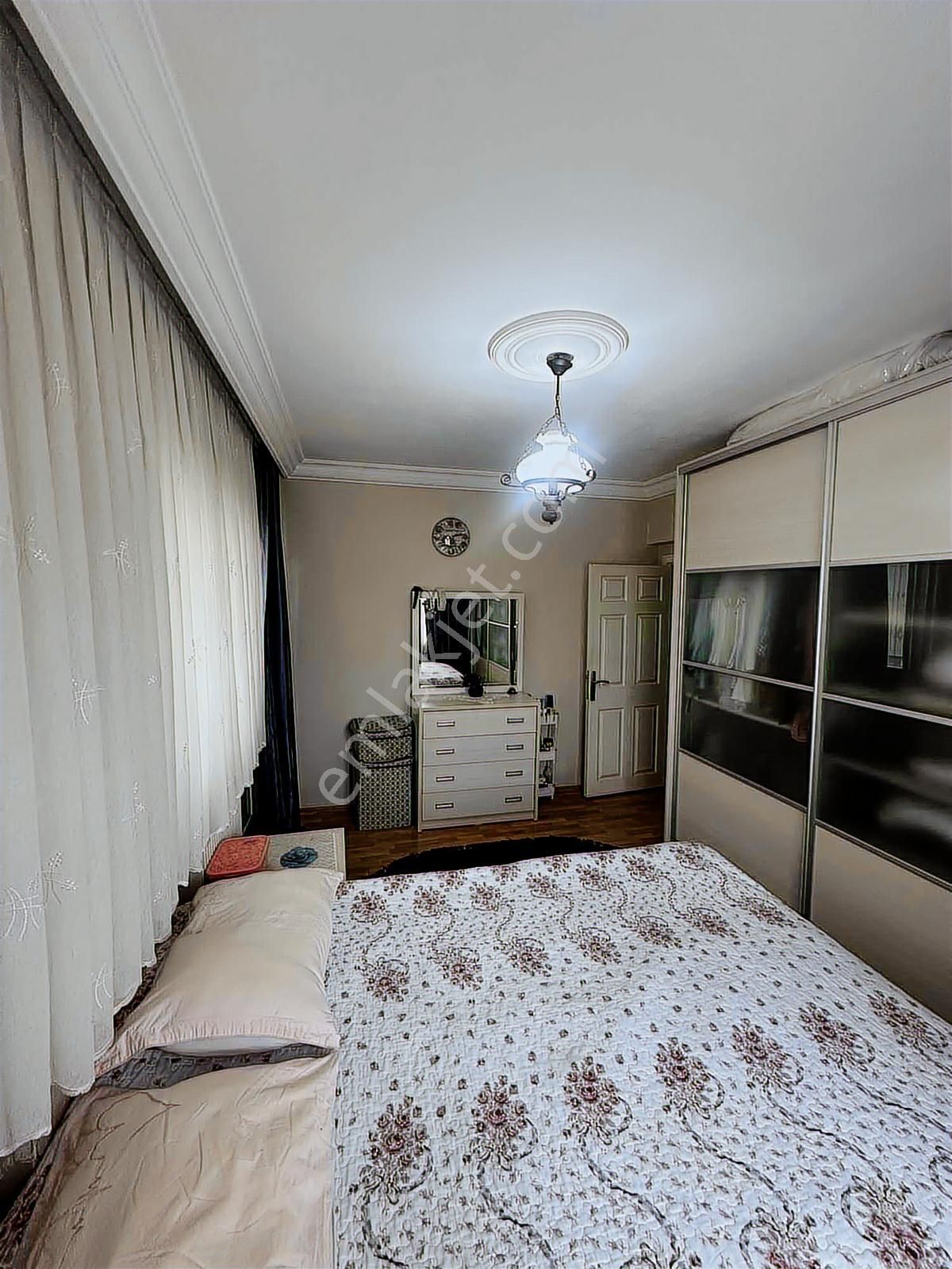 Akşemşettin Mah 3+1 Satılık Balkonlu 135 Mt Katmülkiyetli 2.kat - Görsel 13