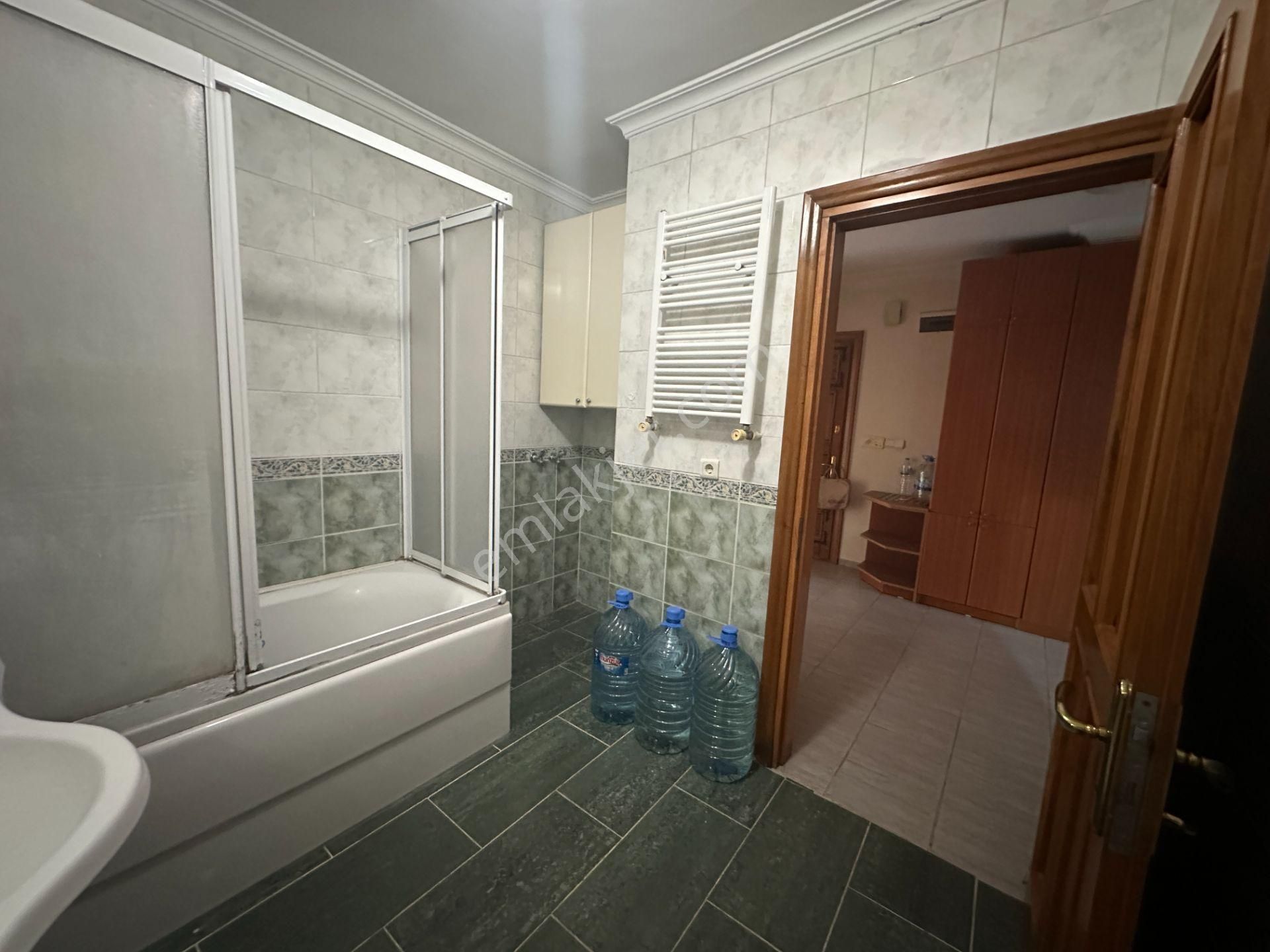 Koşuyolu Sabancı Sitesi Karşısı Geniş 2+1 Satılık Daire / Boştur - Görsel 8