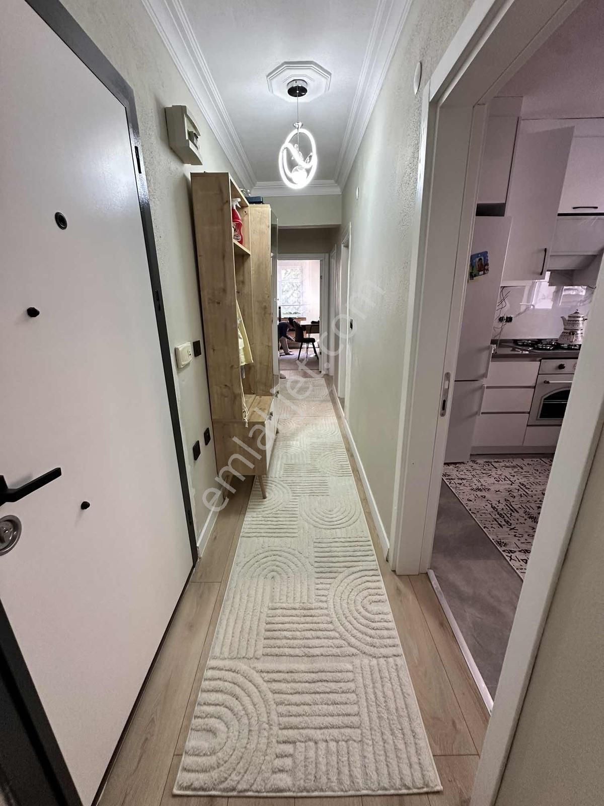 Yeşilpınar 2+1 Satılık 93 Mt Yüksek Giriş Çift Balkonlu - Görsel 3