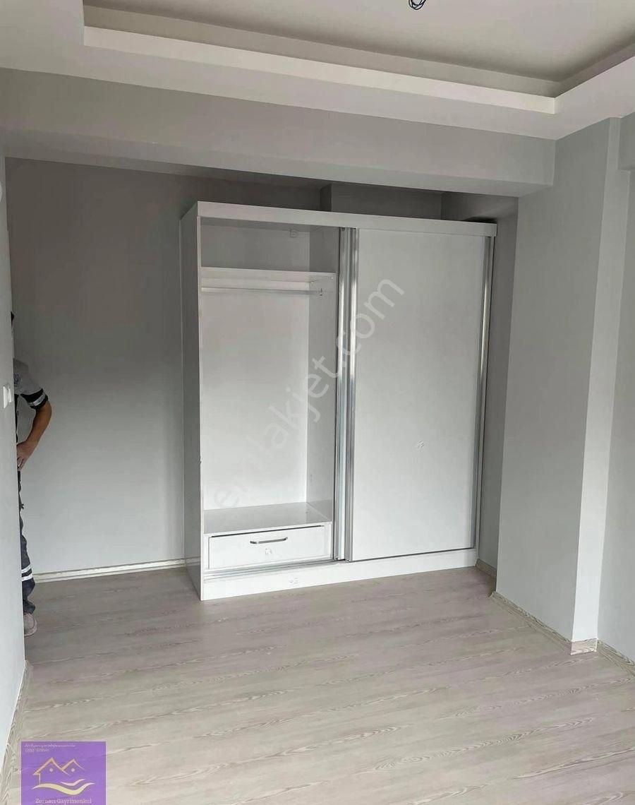 Salihli De Satılık 2+1 Daire Özel Otoparklı - Görsel 8