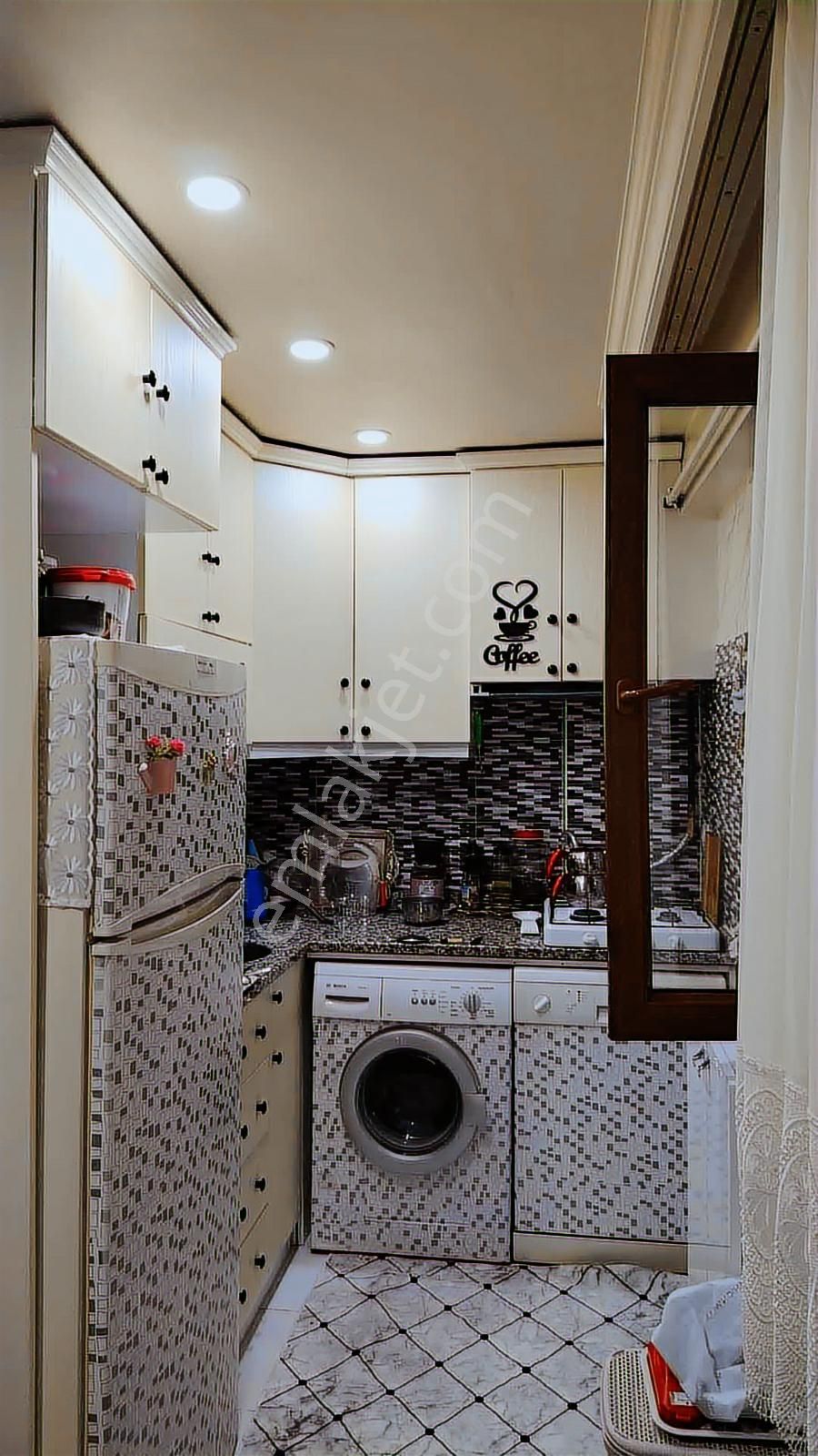 Yeşilpınar"da Satılık 2+1 Amerikan Mutfaklı 80mt Daire - Görsel 12