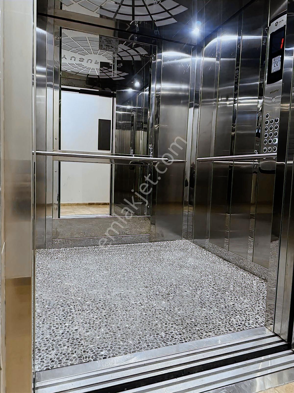 Alibeyköy Mah Satılık 2+1 Daire Çift Asansörlü 100mt Otoparklı - Görsel 10