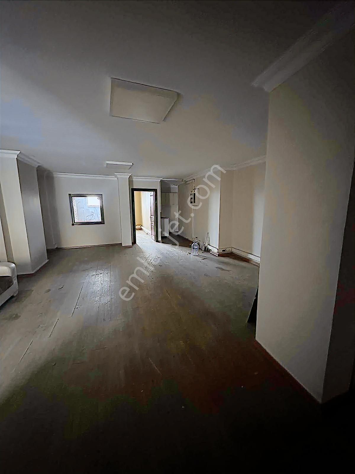 Akşemşettin Mah 90 Mt Kiralık Dükkan - Görsel 7