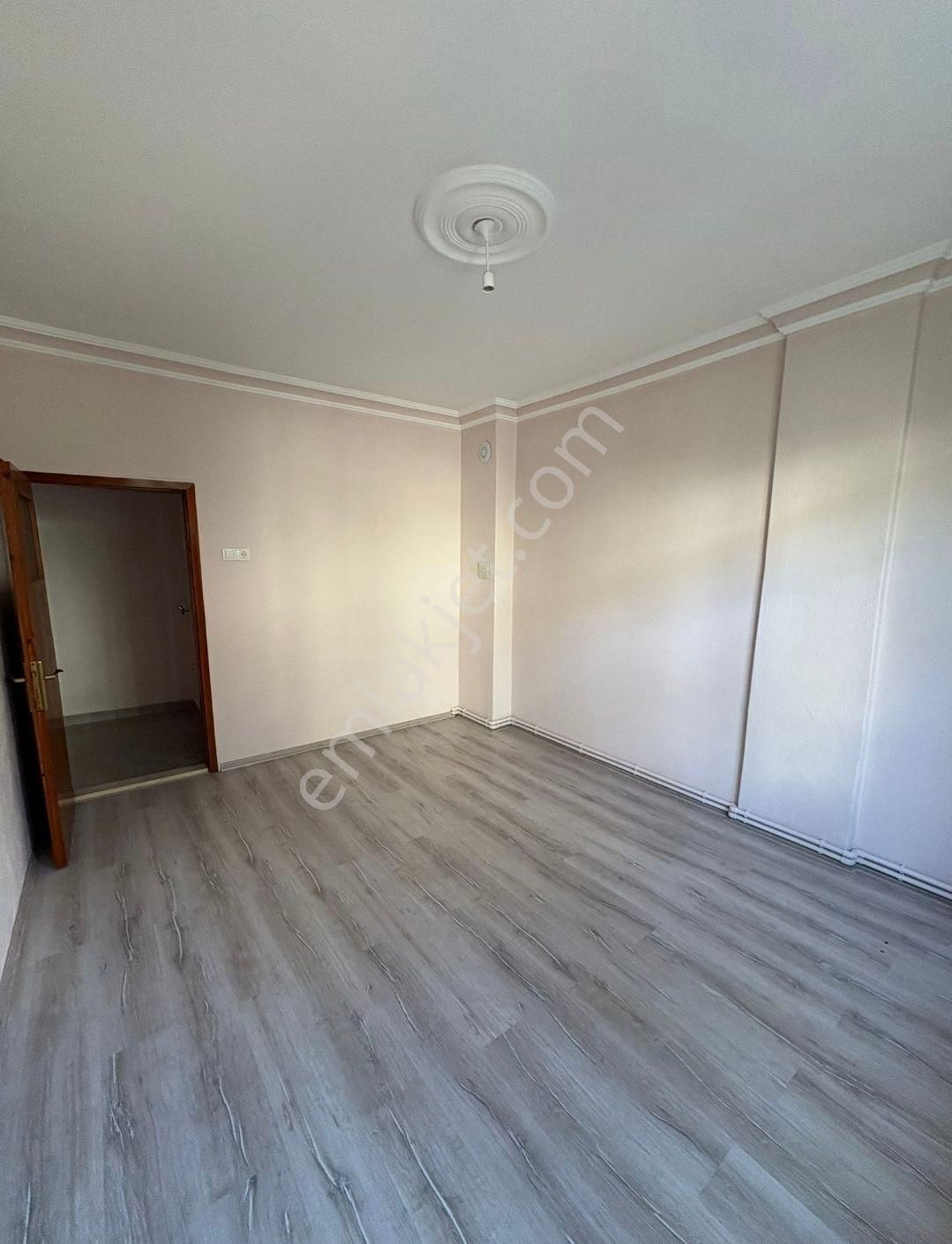 Sakarya Mahallesi Arakat Geniş - Görsel 4