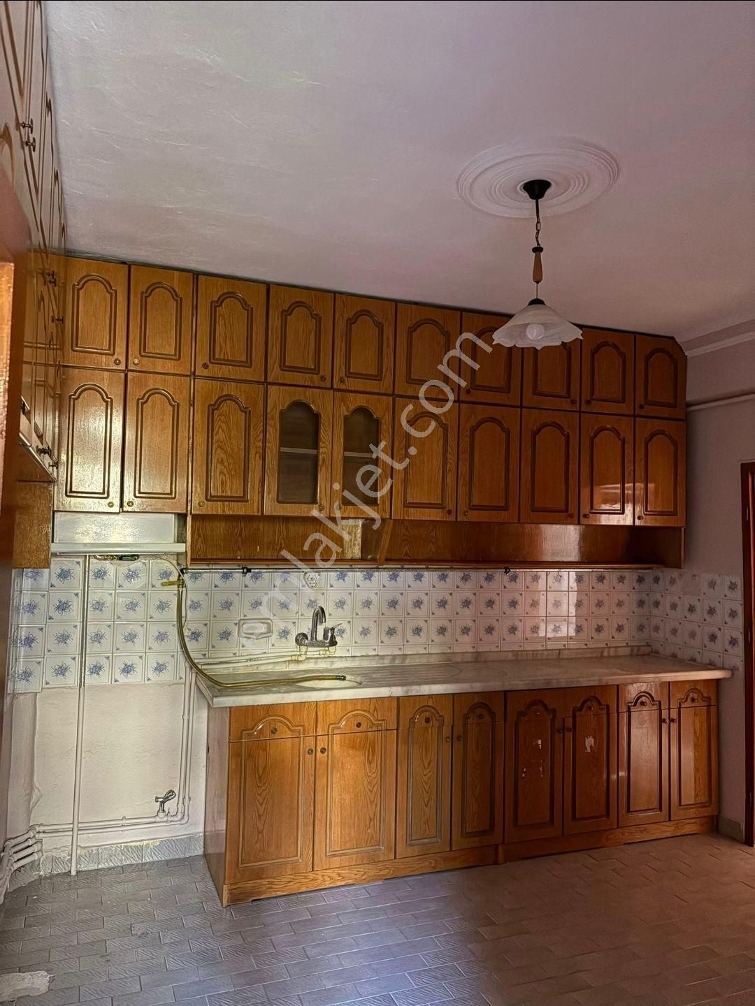 Sakarya Mahallesi Arakat Geniş - Görsel 13