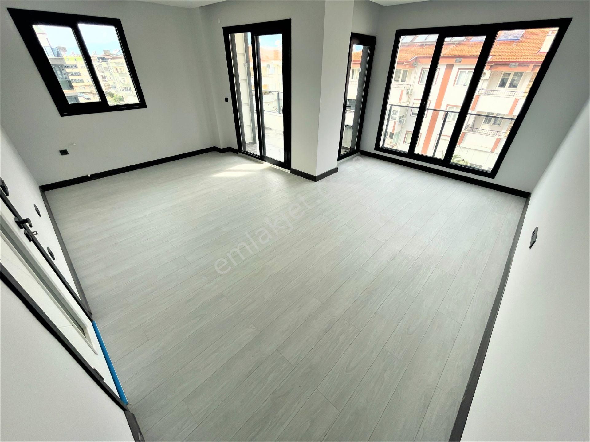 🔴🔴 Aktif'ten Akçay'da Merkezi Konumda Denize 500 Mt Mesafede Sıfır 3+1 Şık Tasarımlı Dublex - Görsel 9