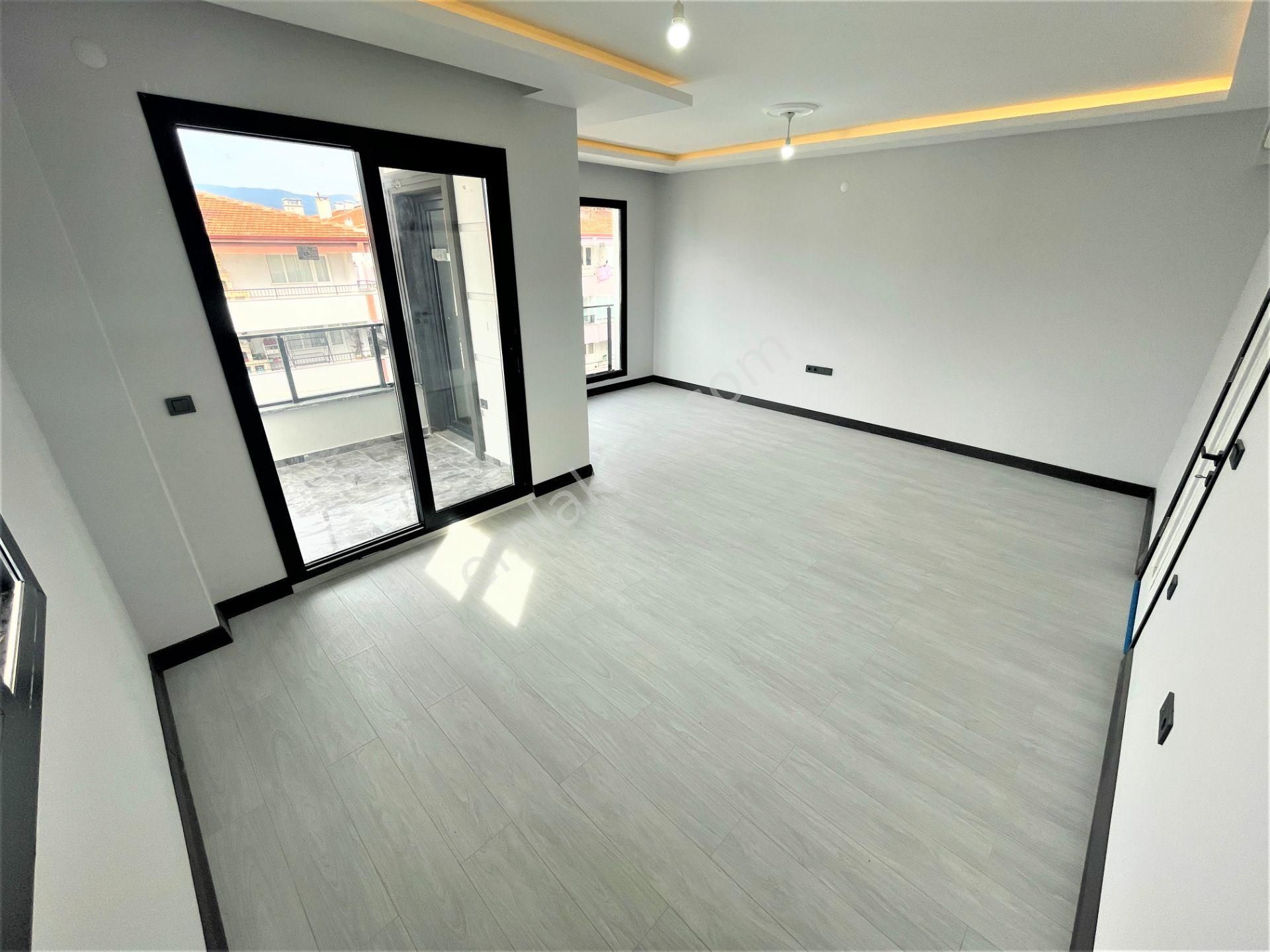 🔴🔴 Aktif'ten Akçay'da Merkezi Konumda Denize 500 Mt Mesafede Sıfır 3+1 Şık Tasarımlı Dublex - Görsel 23