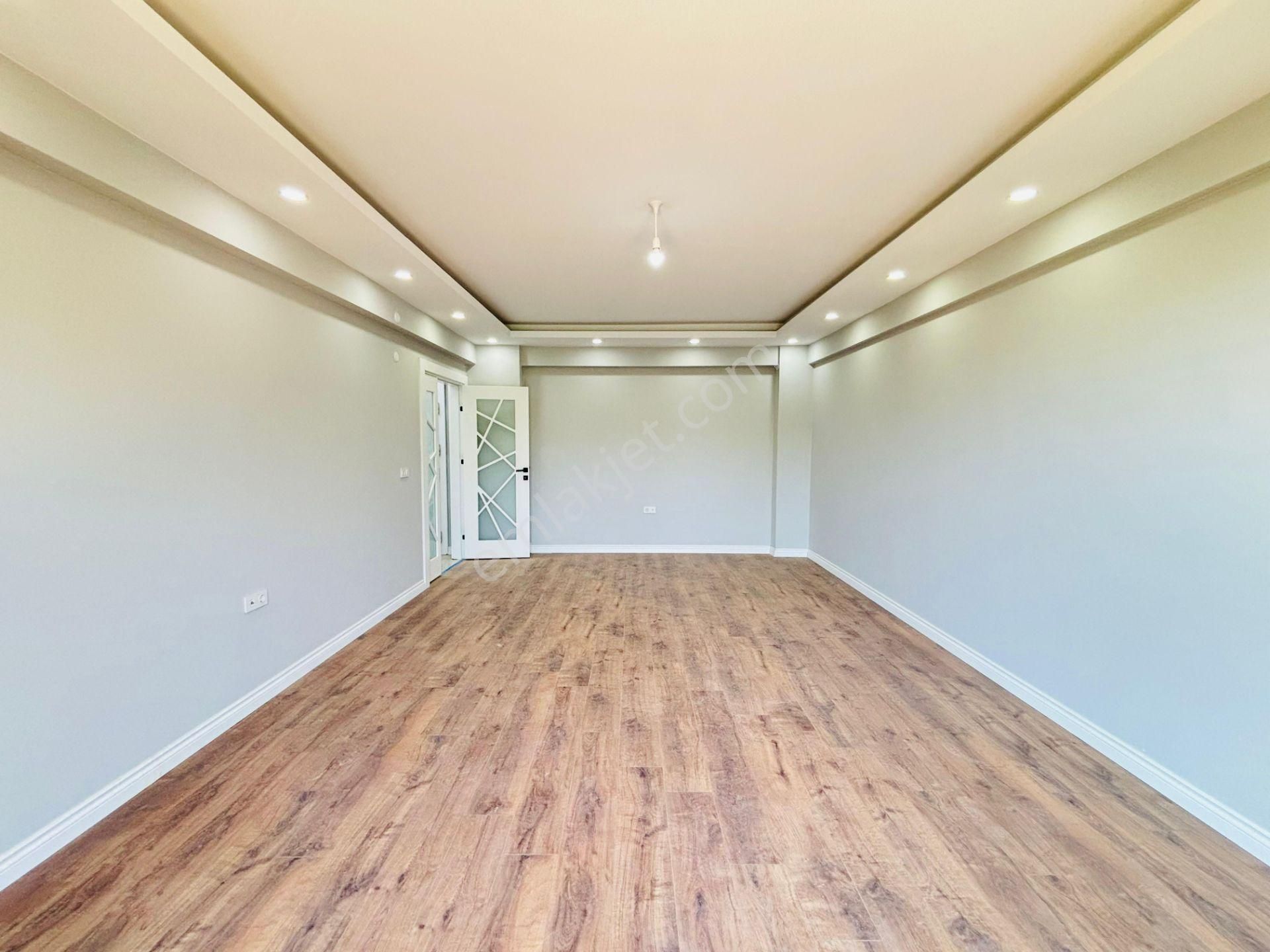 Güven'den Tepede Lüks Site'de Güvenlkli,hamamlı,havuzlu 3+1daire - Görsel 3