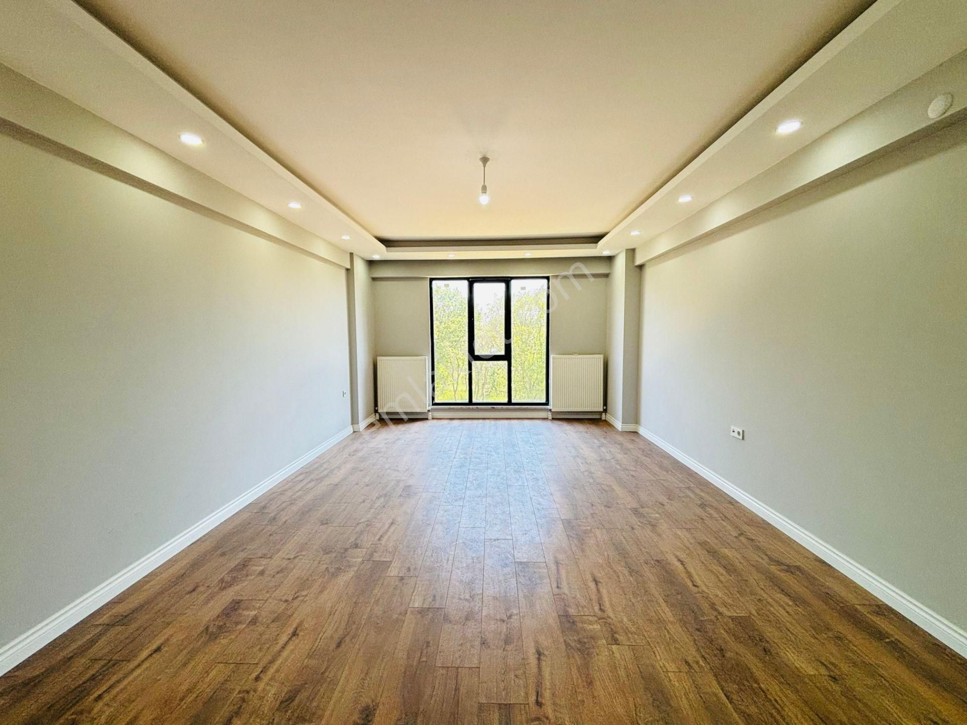 Güven'den Tepede Lüks Site'de Güvenlkli,hamamlı,havuzlu 3+1daire - Görsel 2