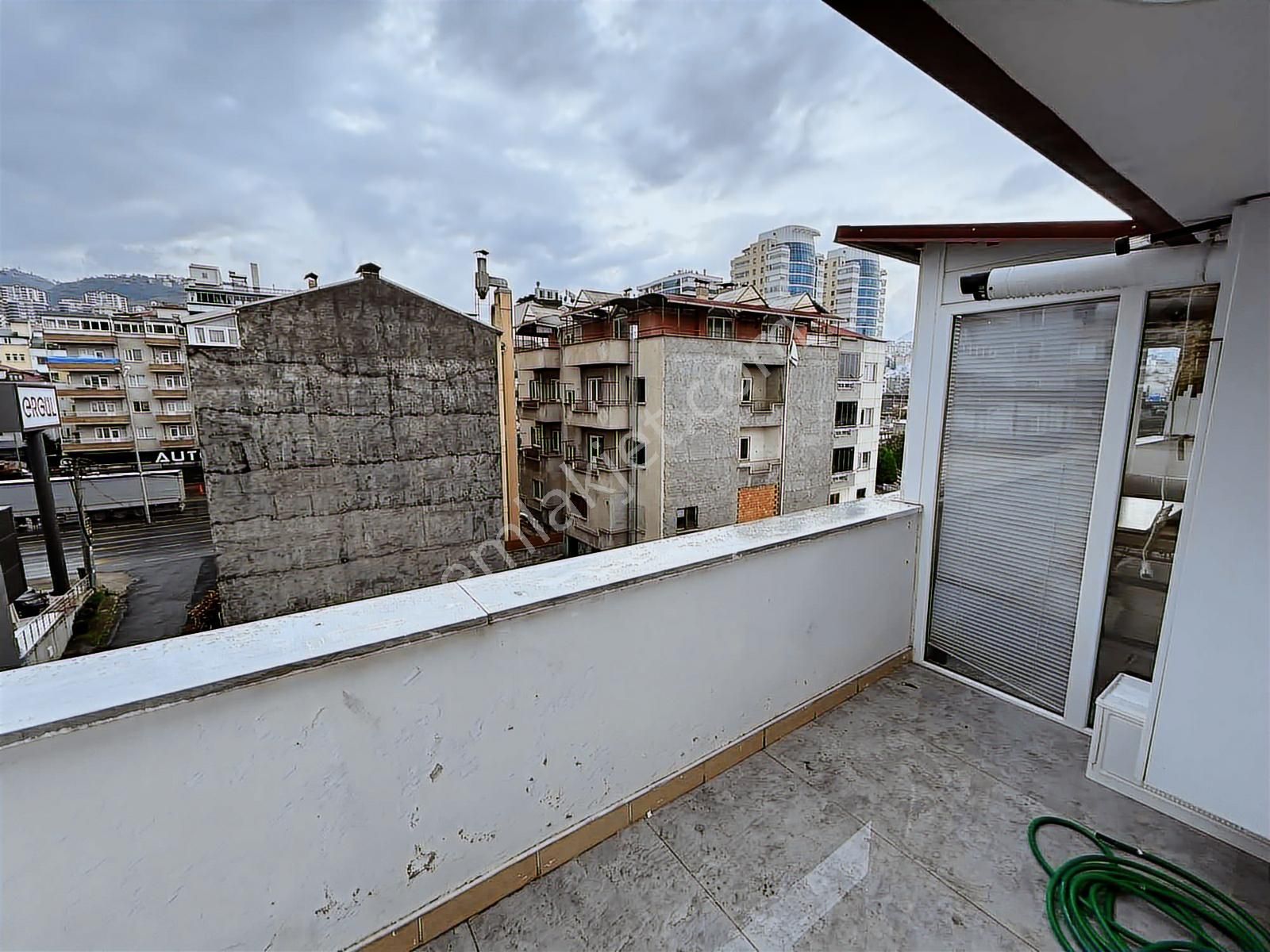 Altın Emlak Trabzon Söğütlüde Satılık Ayrı Giriş Dubleks Daire - Görsel 18