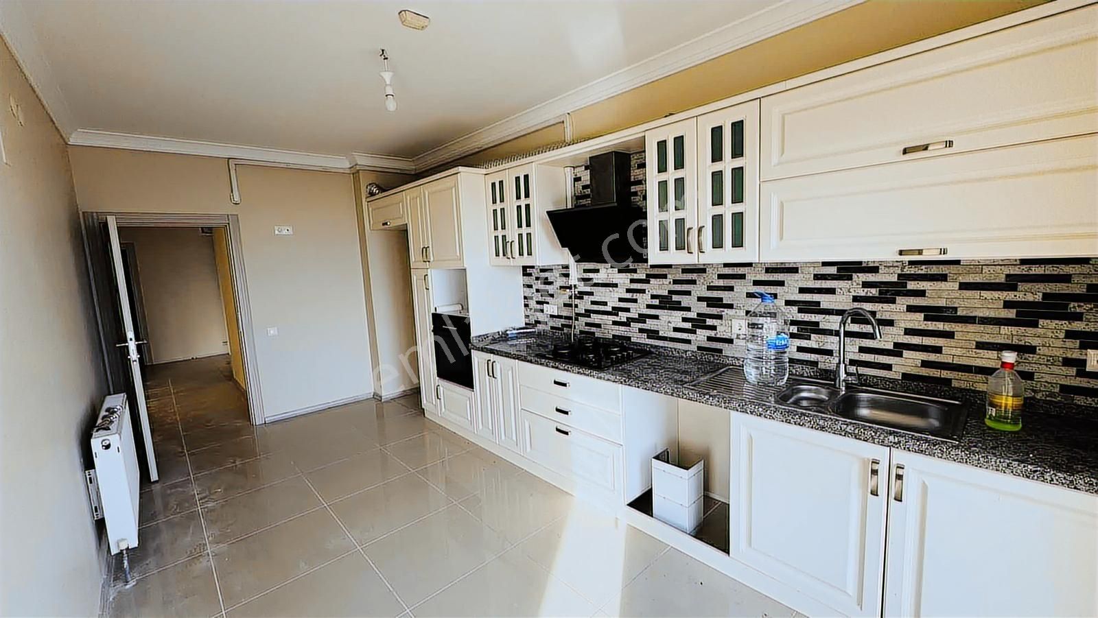 Altın Emlak Trabzon Yalıncak Altınşehirde Kiralık 4+1 Daire - Görsel 16