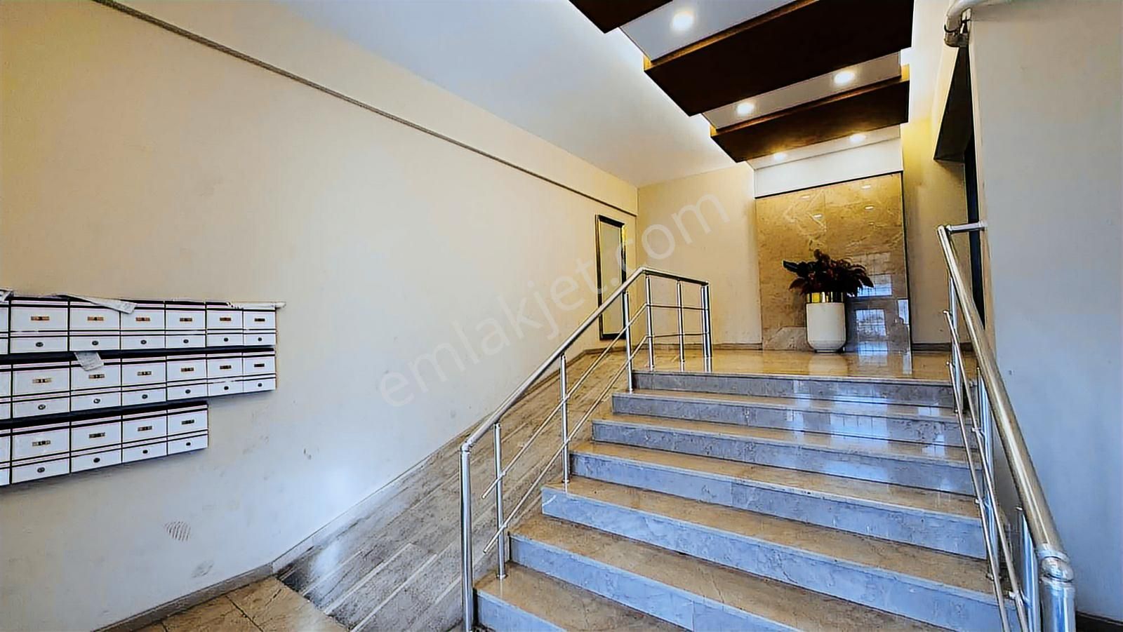 Altın Emlak Trabzon Yalıncak Altınşehirde Kiralık 4+1 Daire - Görsel 11