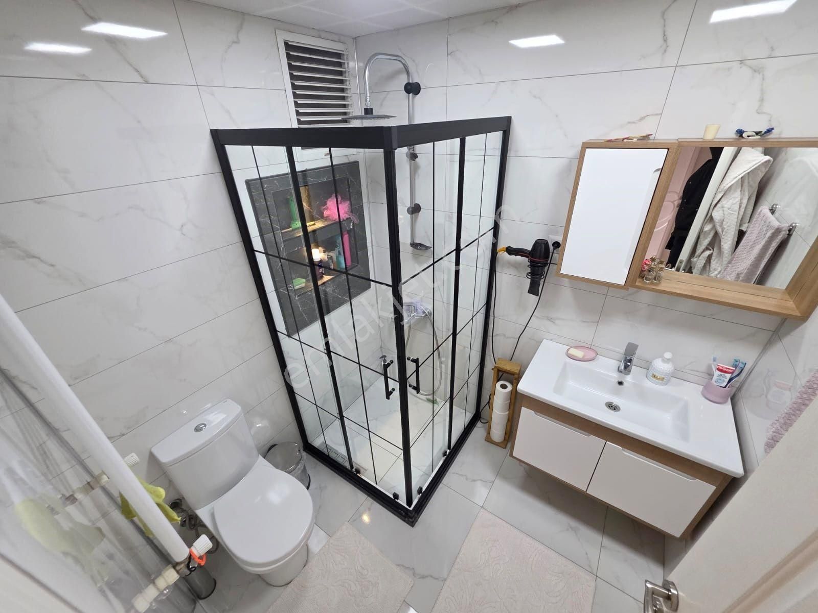 İncirli'de Katta Ultra Lüks Yapılı 3+1 Masrafsız Geniş Daire - Görsel 27