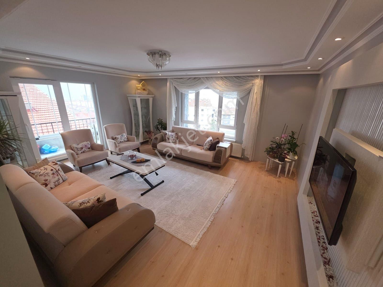 İncirli'de Katta Ultra Lüks Yapılı 3+1 Masrafsız Geniş Daire - Görsel 12