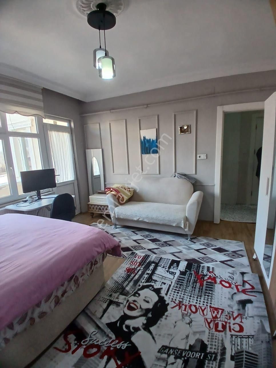 Çağdaş Mah De Satılık 2+1 Kattan Bölme - Görsel 3