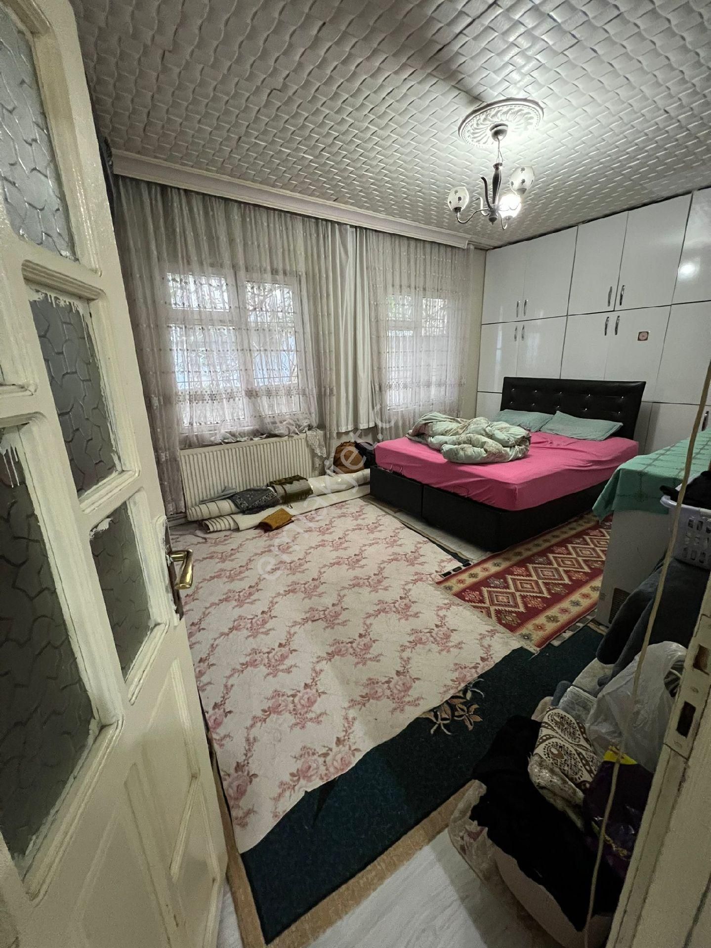 Çağdaş Mah De Satılık 2+1 Kattan Bölme - Görsel 5