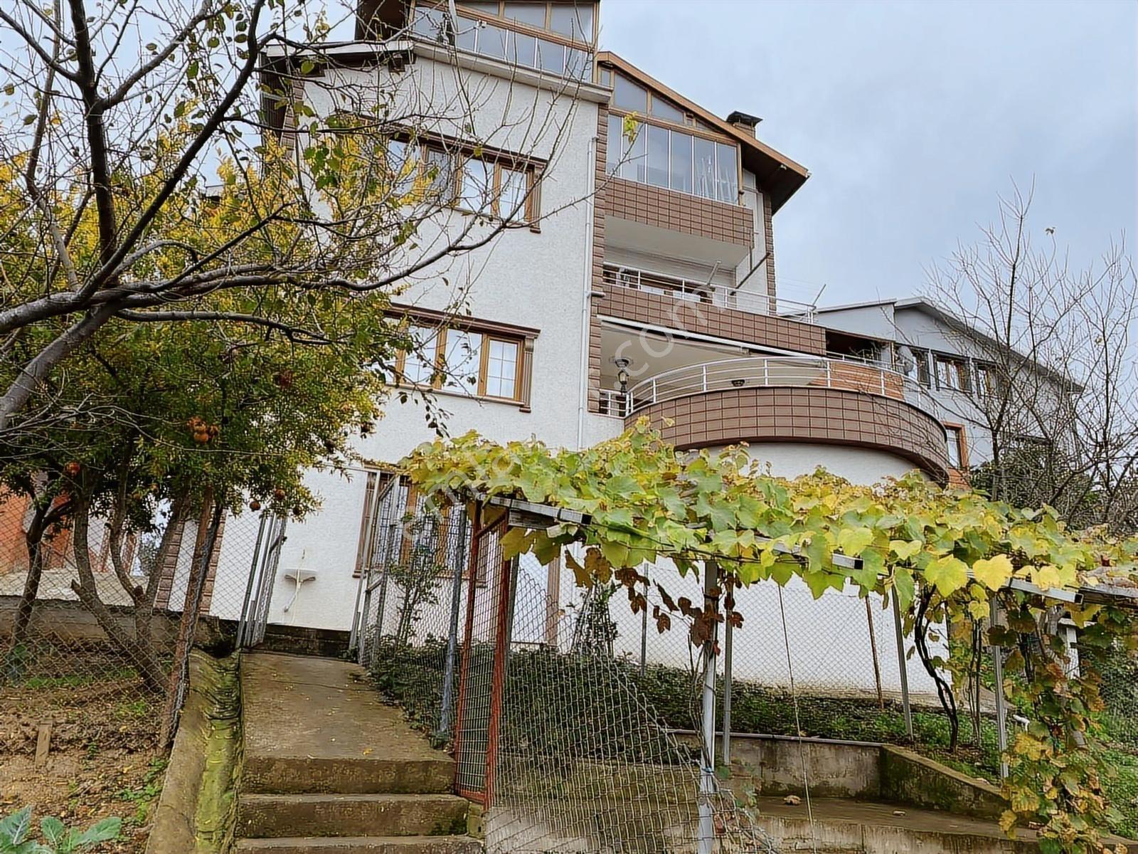 Altın Emlak Trabzon Çukurçayırda Satılık Villa - Görsel 2